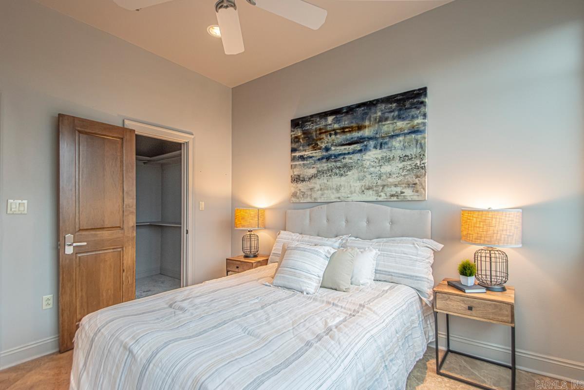 ARK CAPITOL COMMERCE CTR HPR - Residential