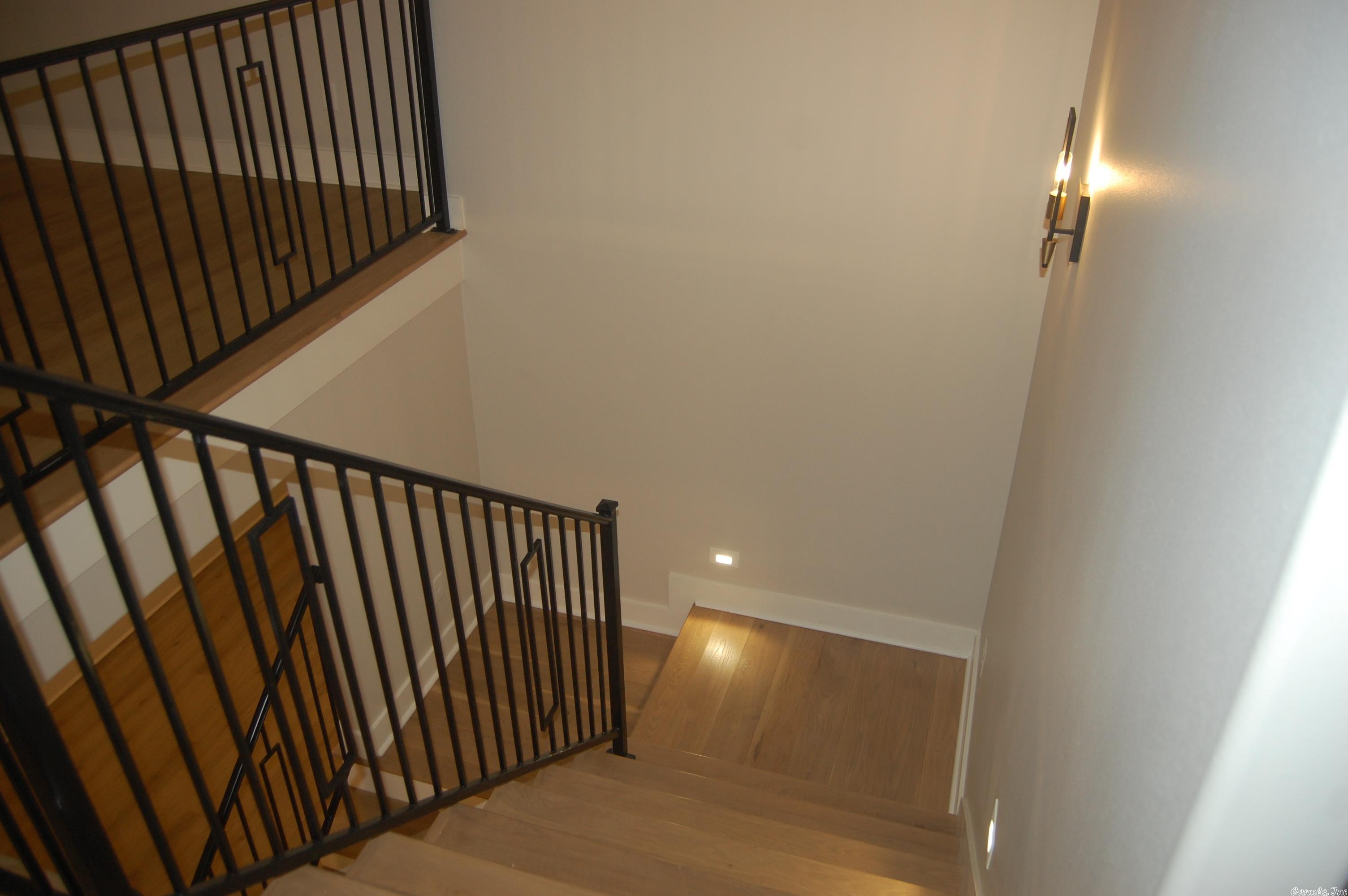 CHENAL VALLEY "FALSTONE COURT" - Residential