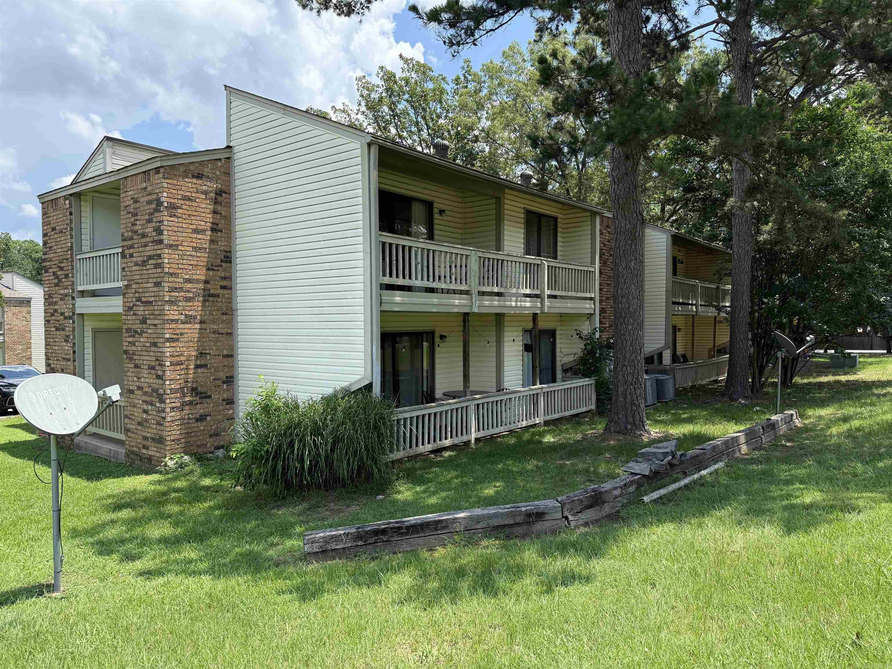 FOREST EDGE WEST CONDO HPR - Residential