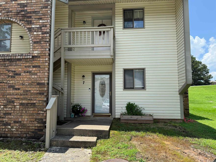 Super cute and full of value! 2br 2ba 1025sq ft lower level single story condo in Forest Edge. $137,500.00 Seller paying $750 of buyer's first year home warranty.  Many updates inside in the last couple years: Laminate floors, updated paint, electric stove, dishwasher, fridge, washer & dryer all convey! This one is move in ready, just needs a new owner.  Agent's see remarks. *Property is also currently listed for rent*