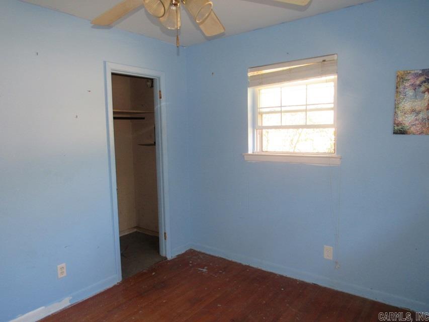 INDIAN HILLS - Residential