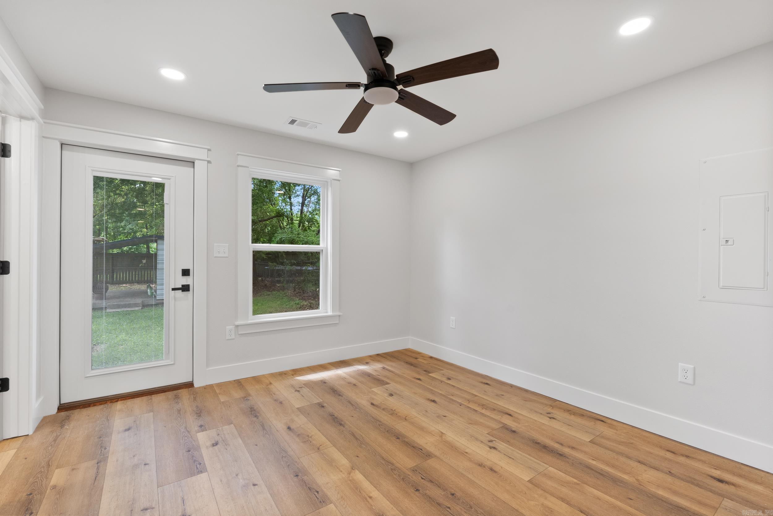 H P MERRITTS ADDN - Residential