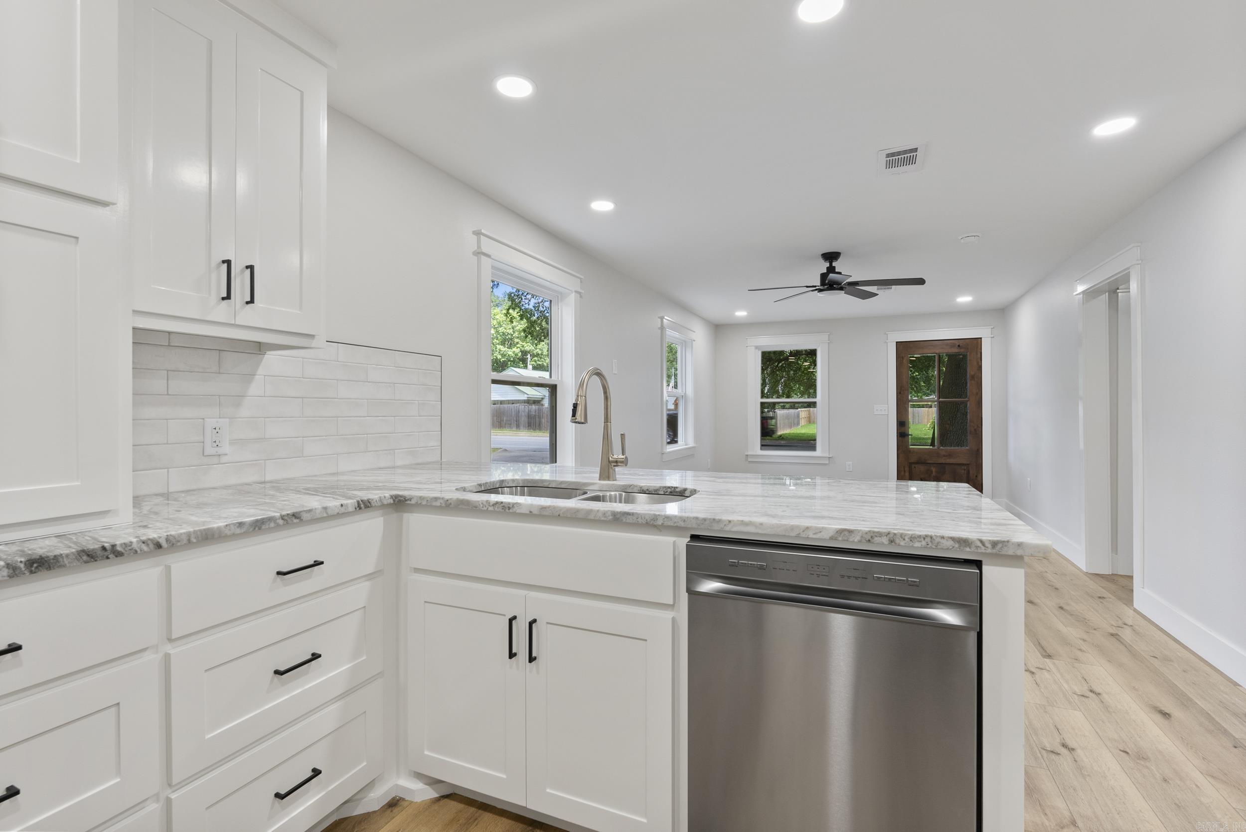 H P MERRITTS ADDN - Residential