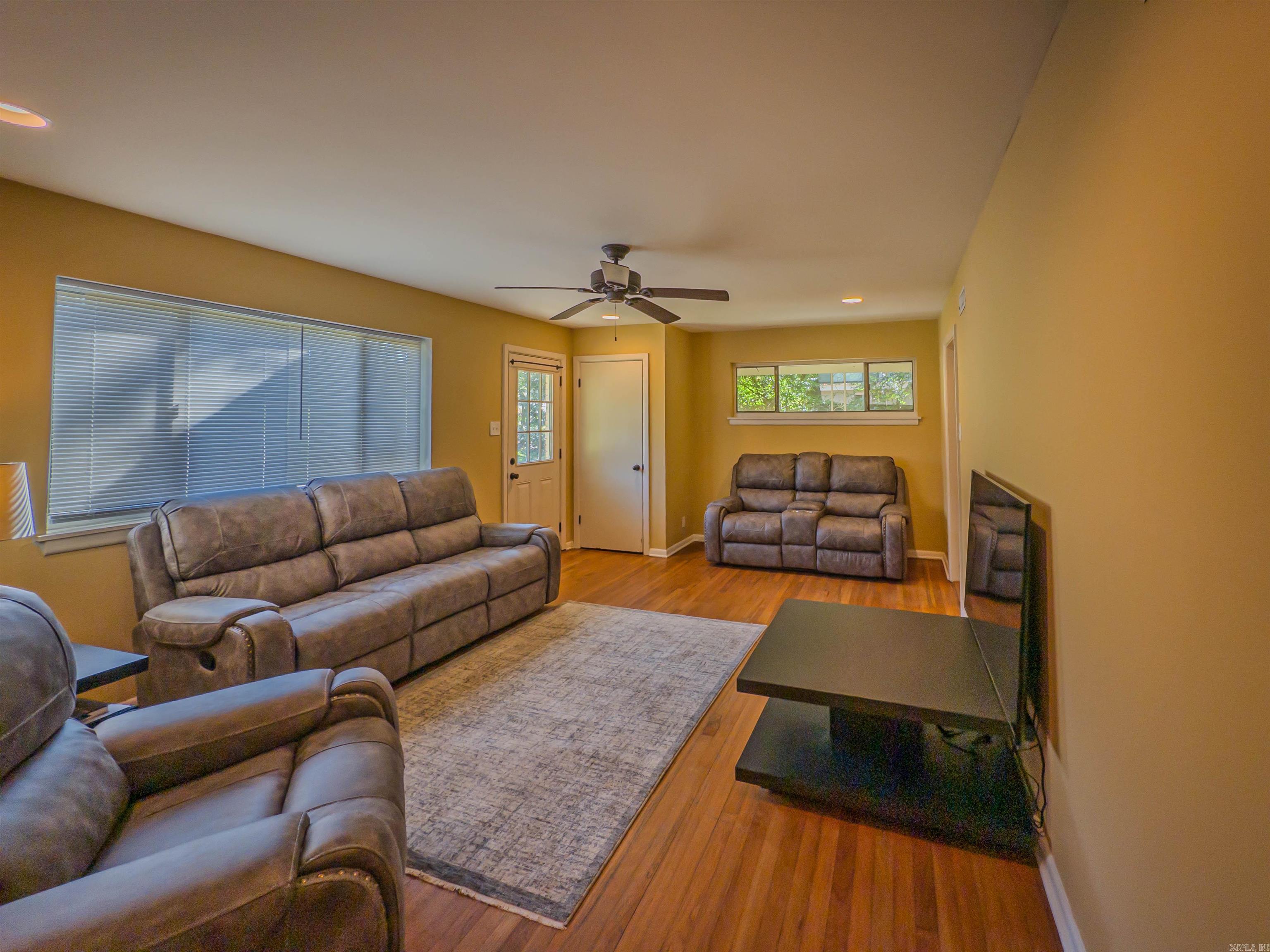 CAMMACK WOODS - Residential