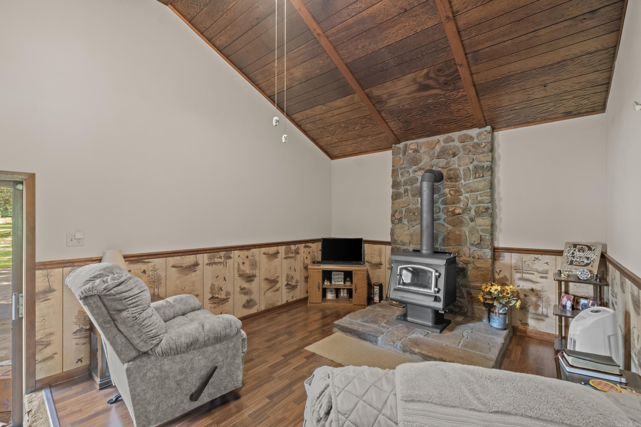 Metes & Bounds - Residential