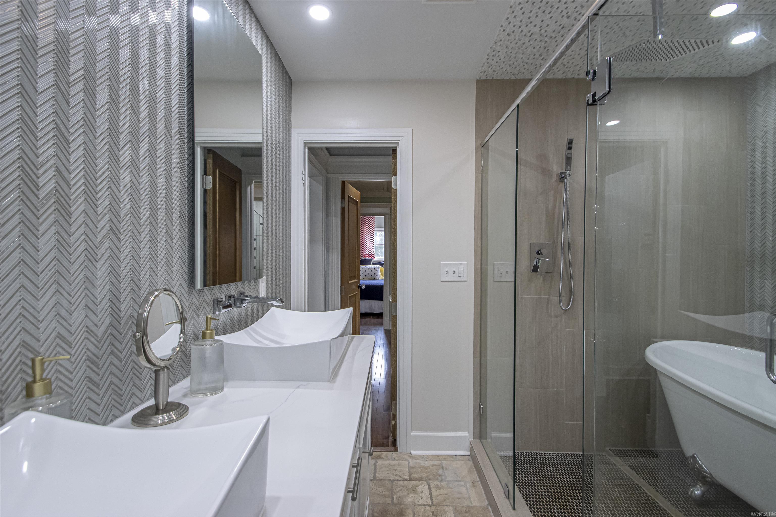 WILTON HGTS - Residential