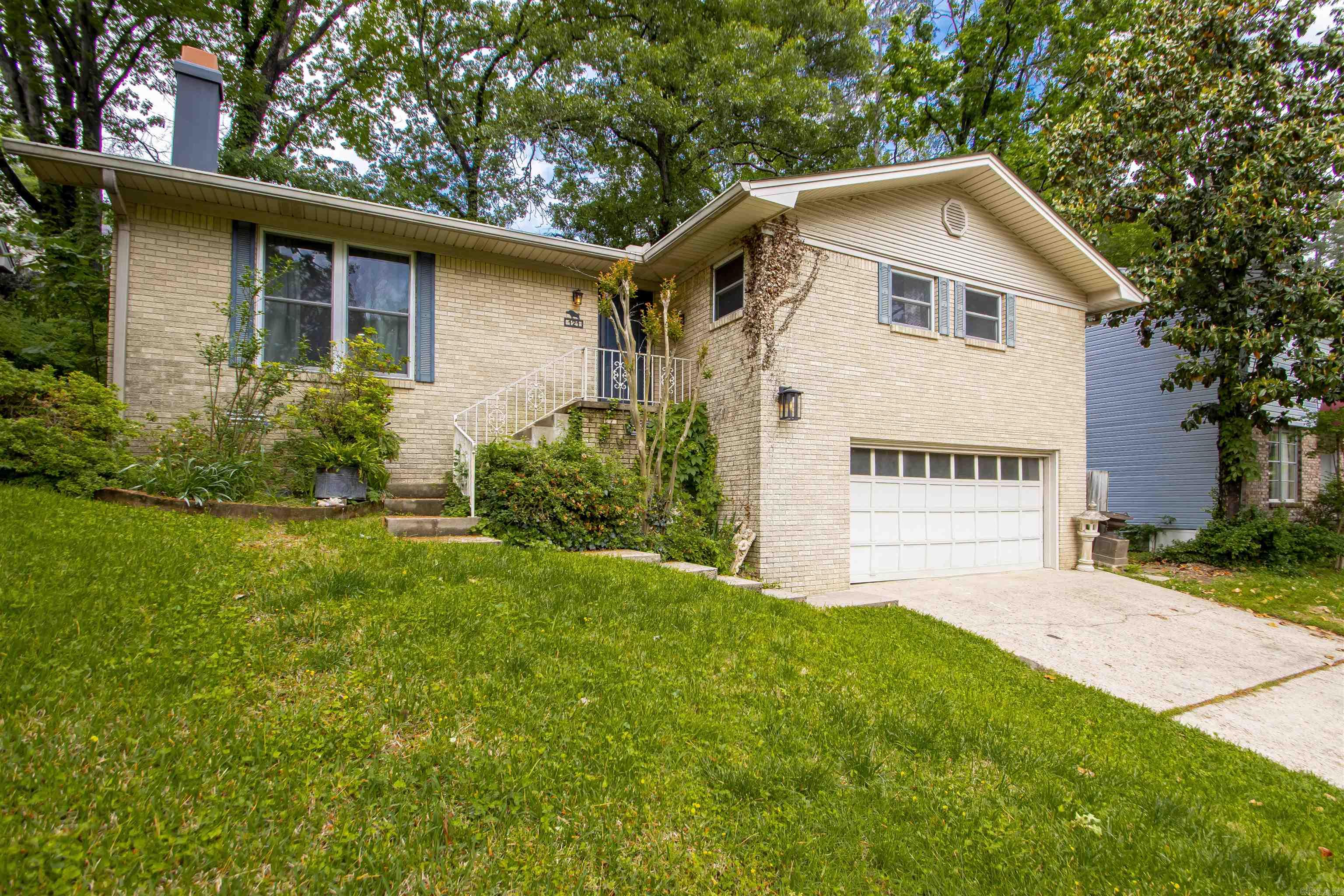WILTON HGTS - Residential