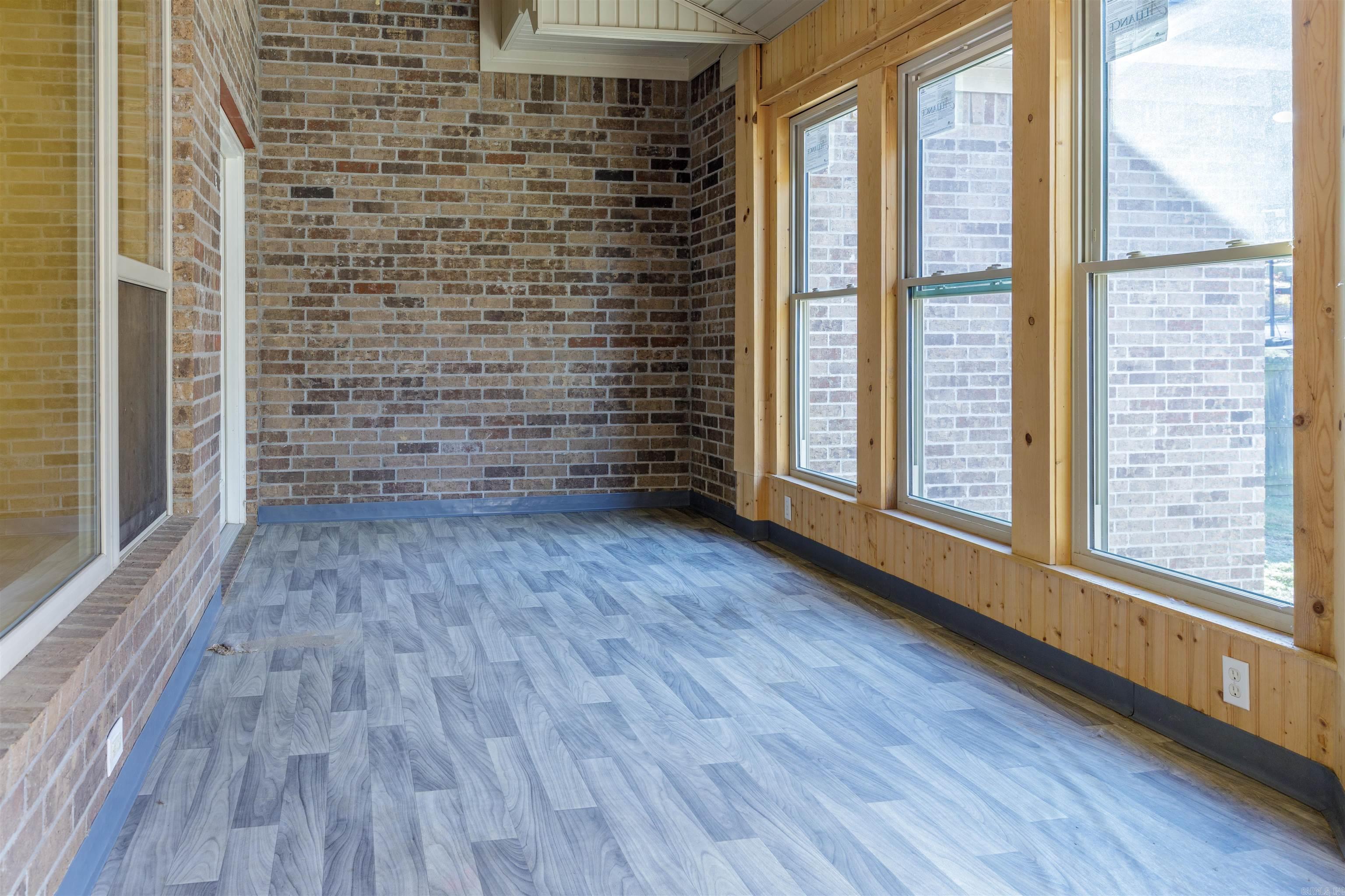 CHENAL VALLEY CHALLAIN PLACE - Residential