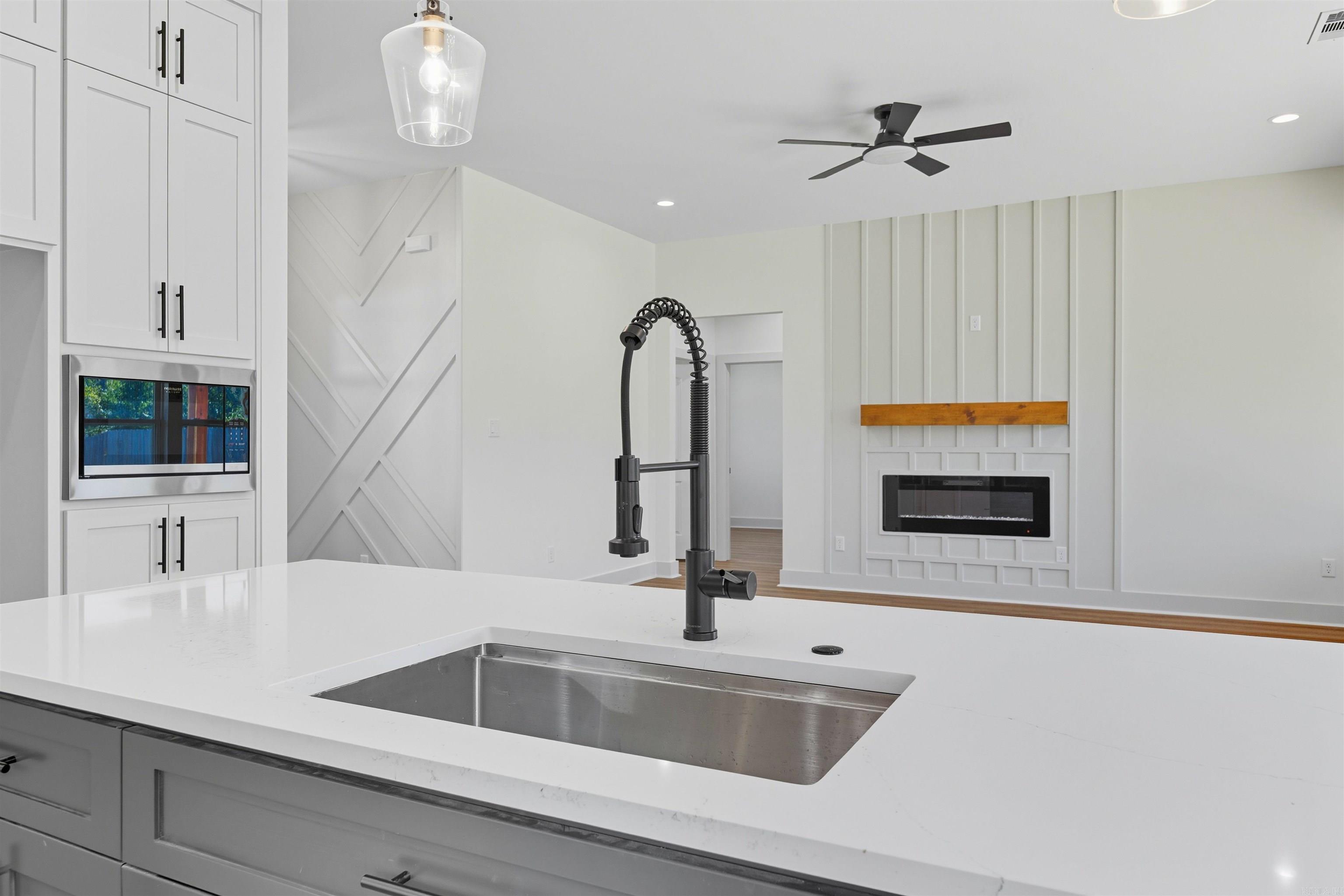 SARATOGA PLACE SUBDIVISION - Residential