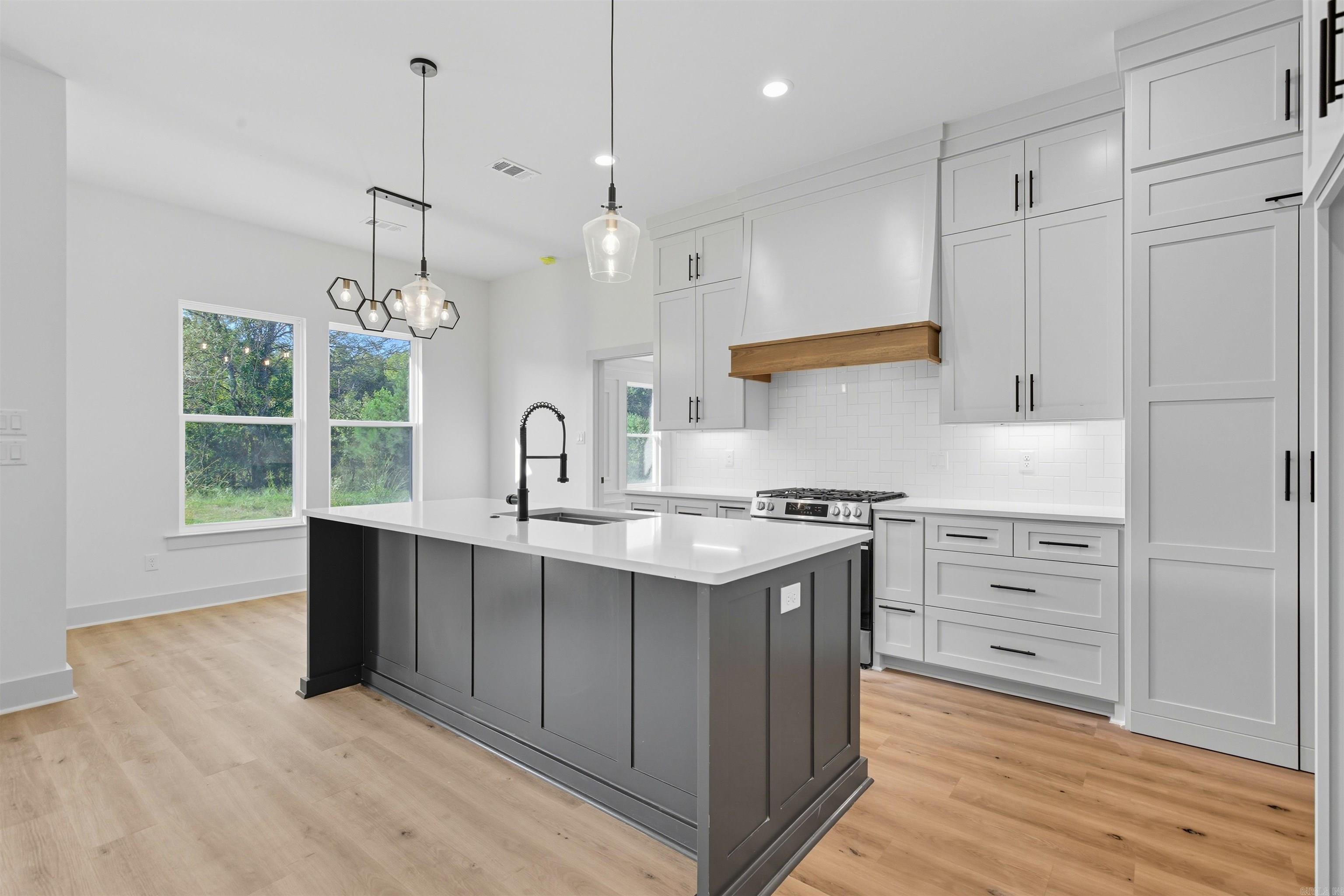 SARATOGA PLACE SUBDIVISION - Residential