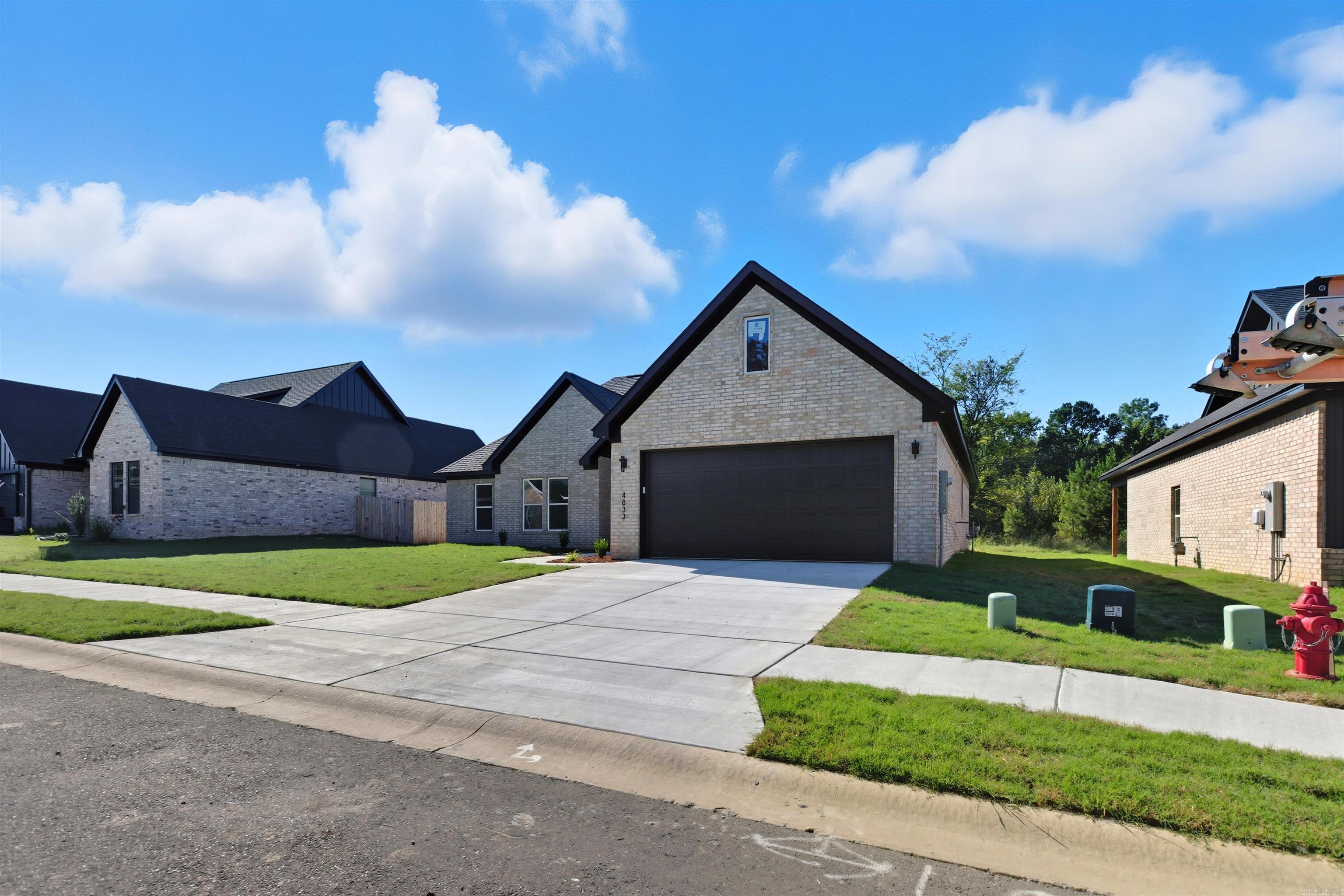 SARATOGA PLACE SUBDIVISION - Residential