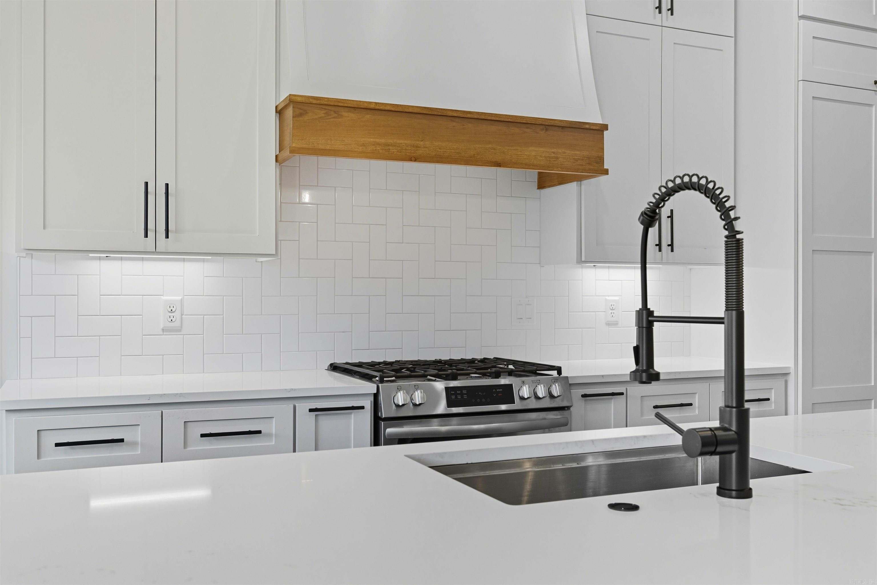 SARATOGA PLACE SUBDIVISION - Residential