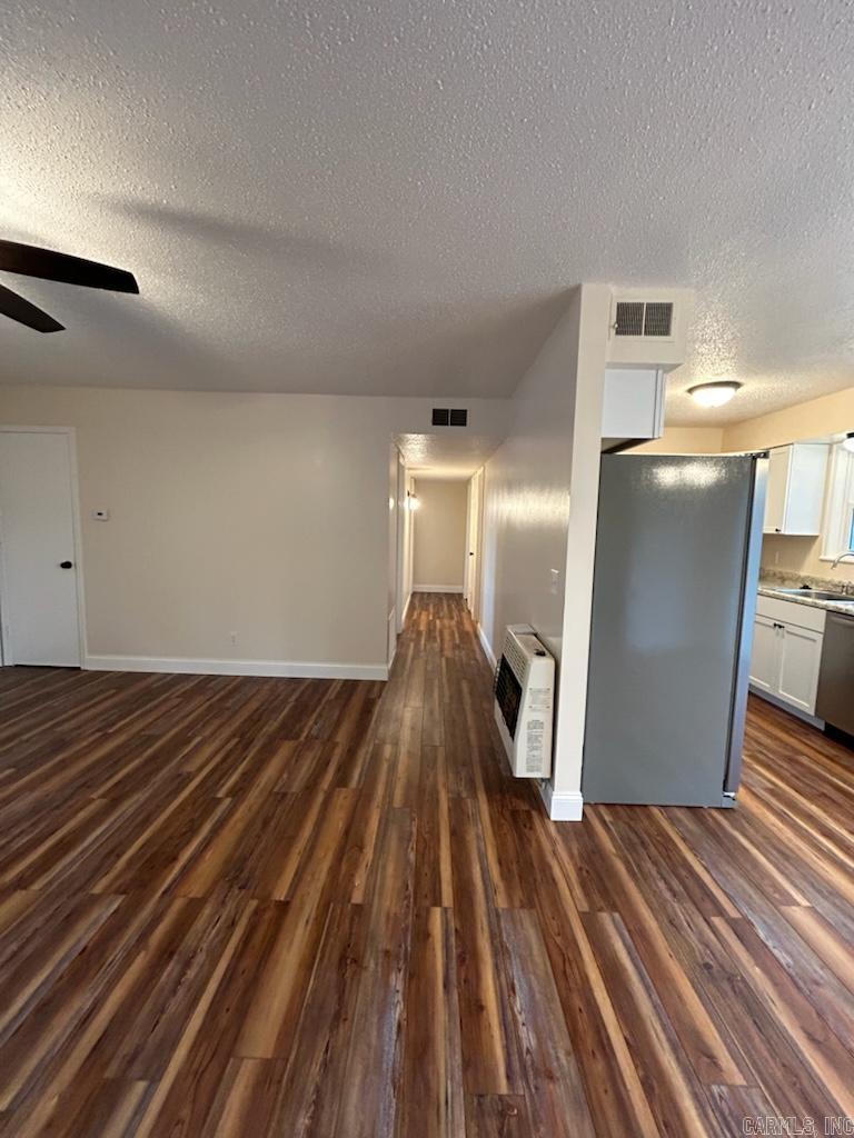 MEADOW LARK SUB - Residential