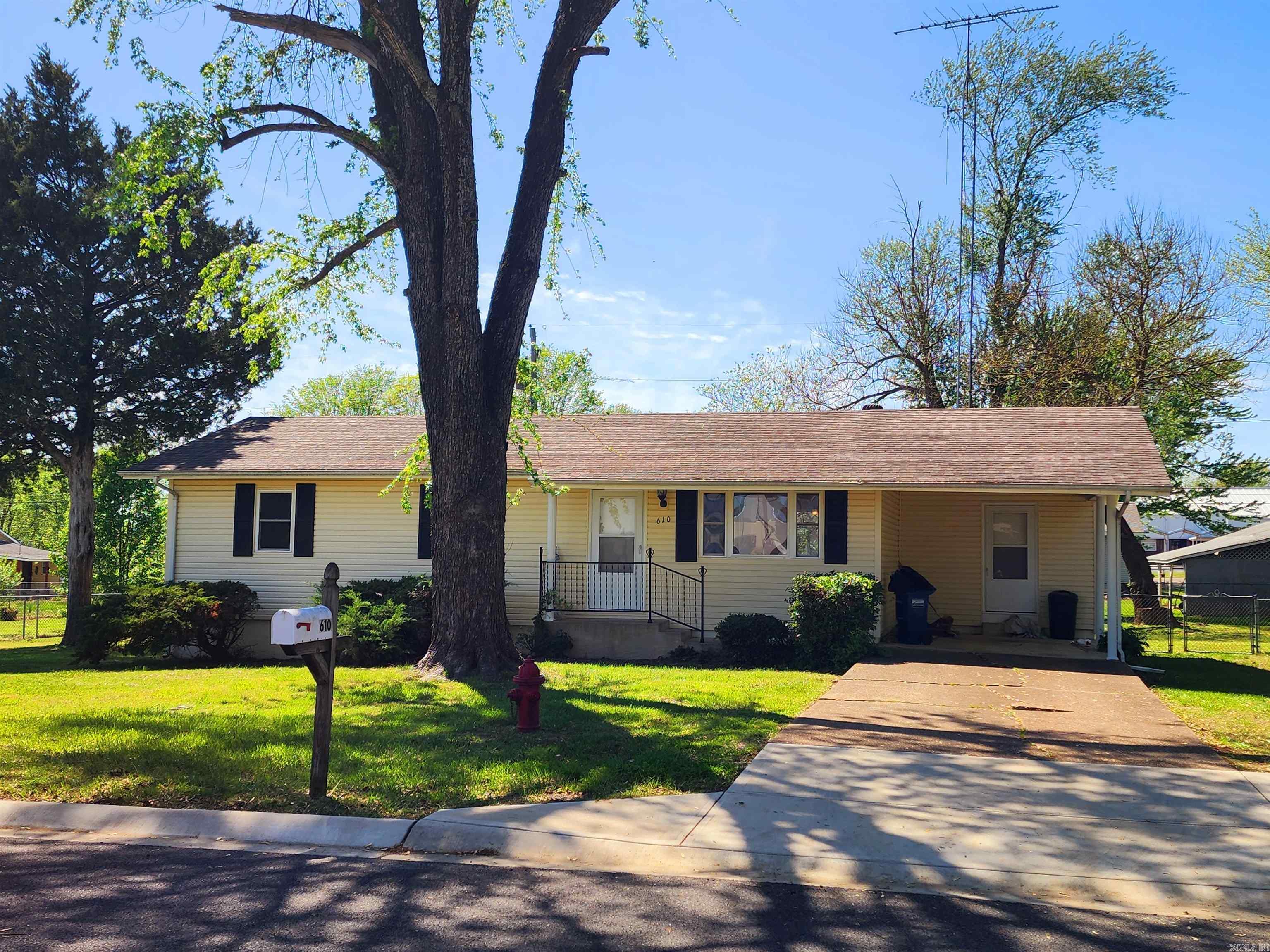 MEADOW LARK SUB - Residential