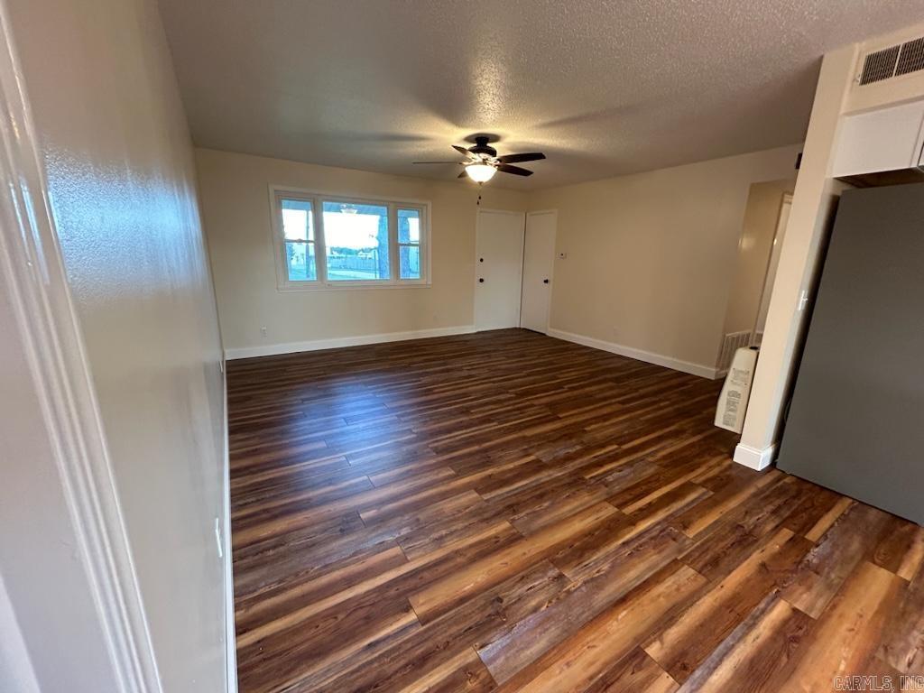 MEADOW LARK SUB - Residential