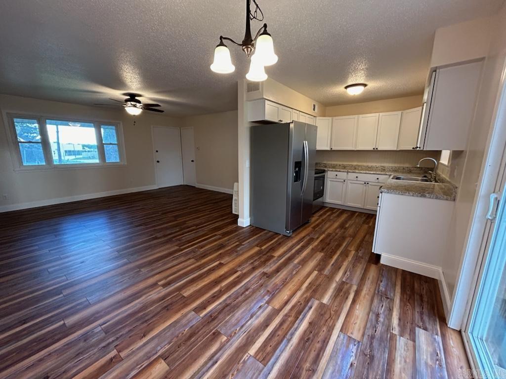 MEADOW LARK SUB - Residential