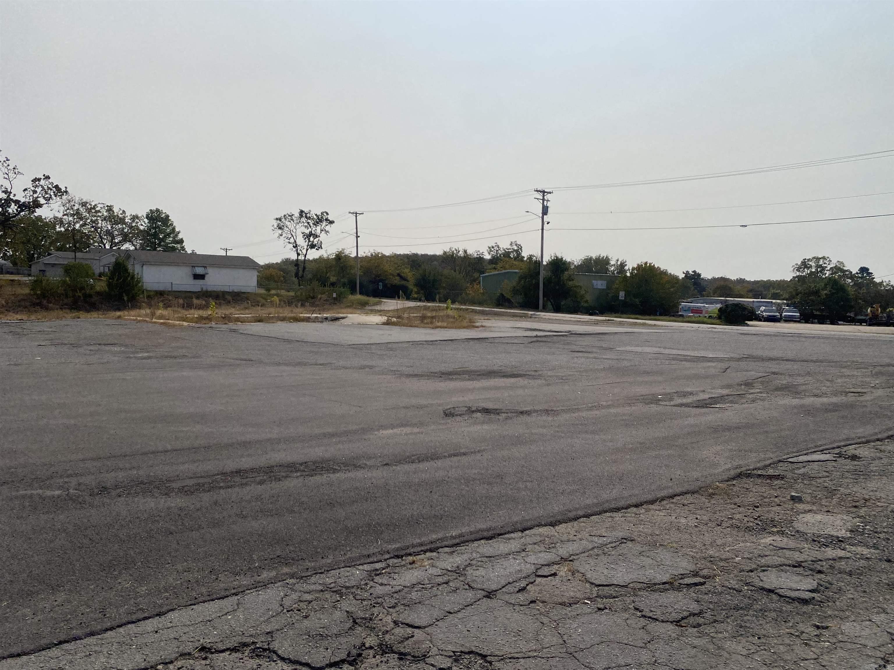 Large Corner Lot With Unlimited Potential!! Build your dream business!! **The Diner Does Not Convey With the Land!!