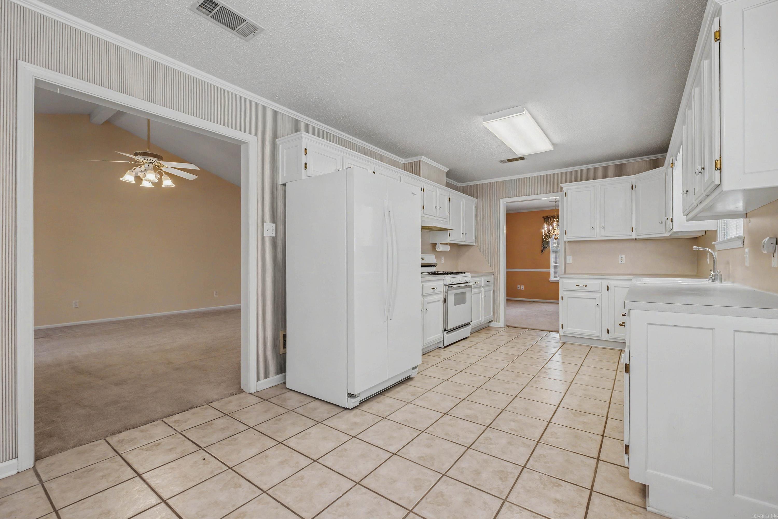 OTTER CREEK COMMUNITY - Residential