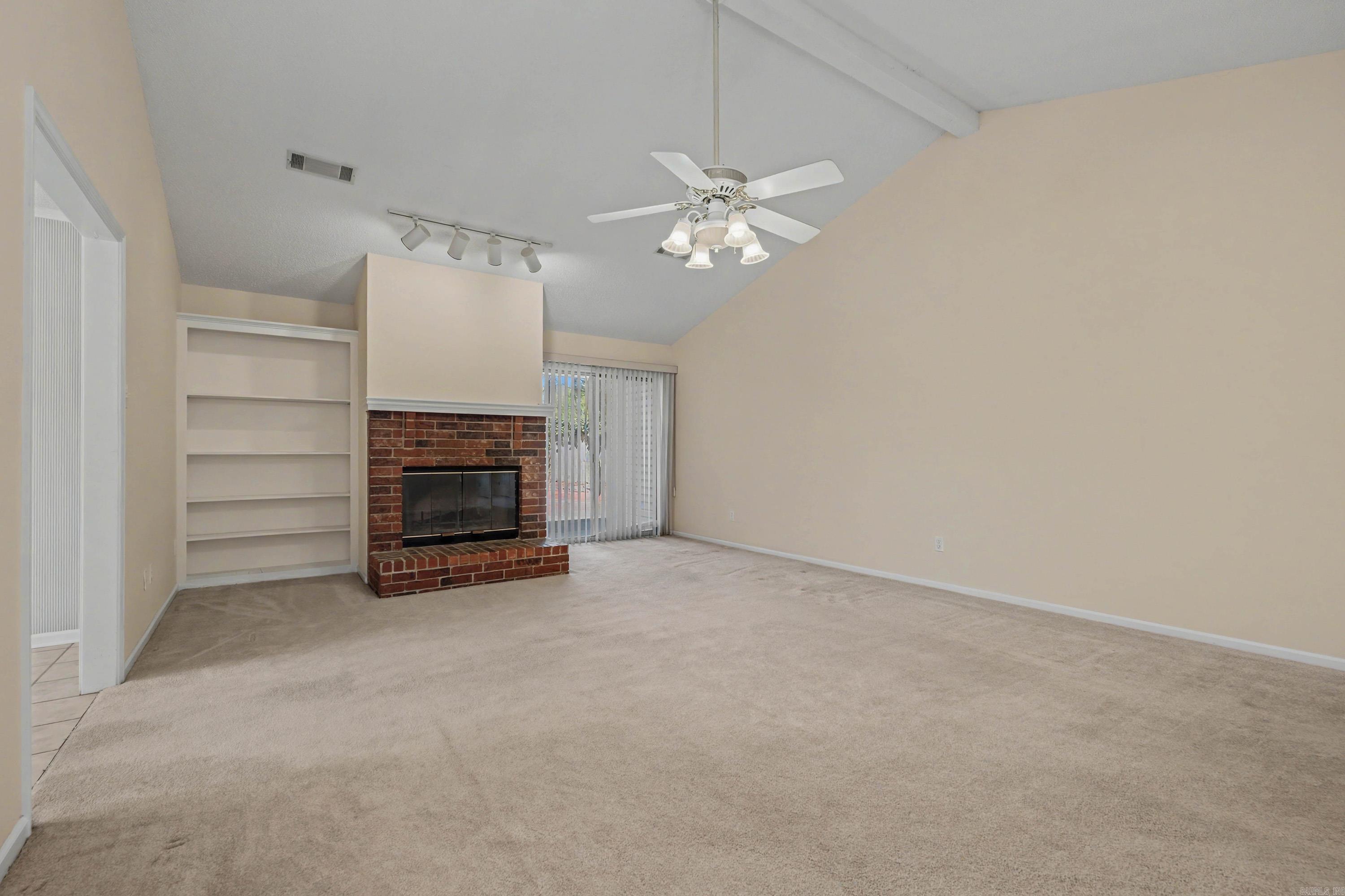 OTTER CREEK COMMUNITY - Residential