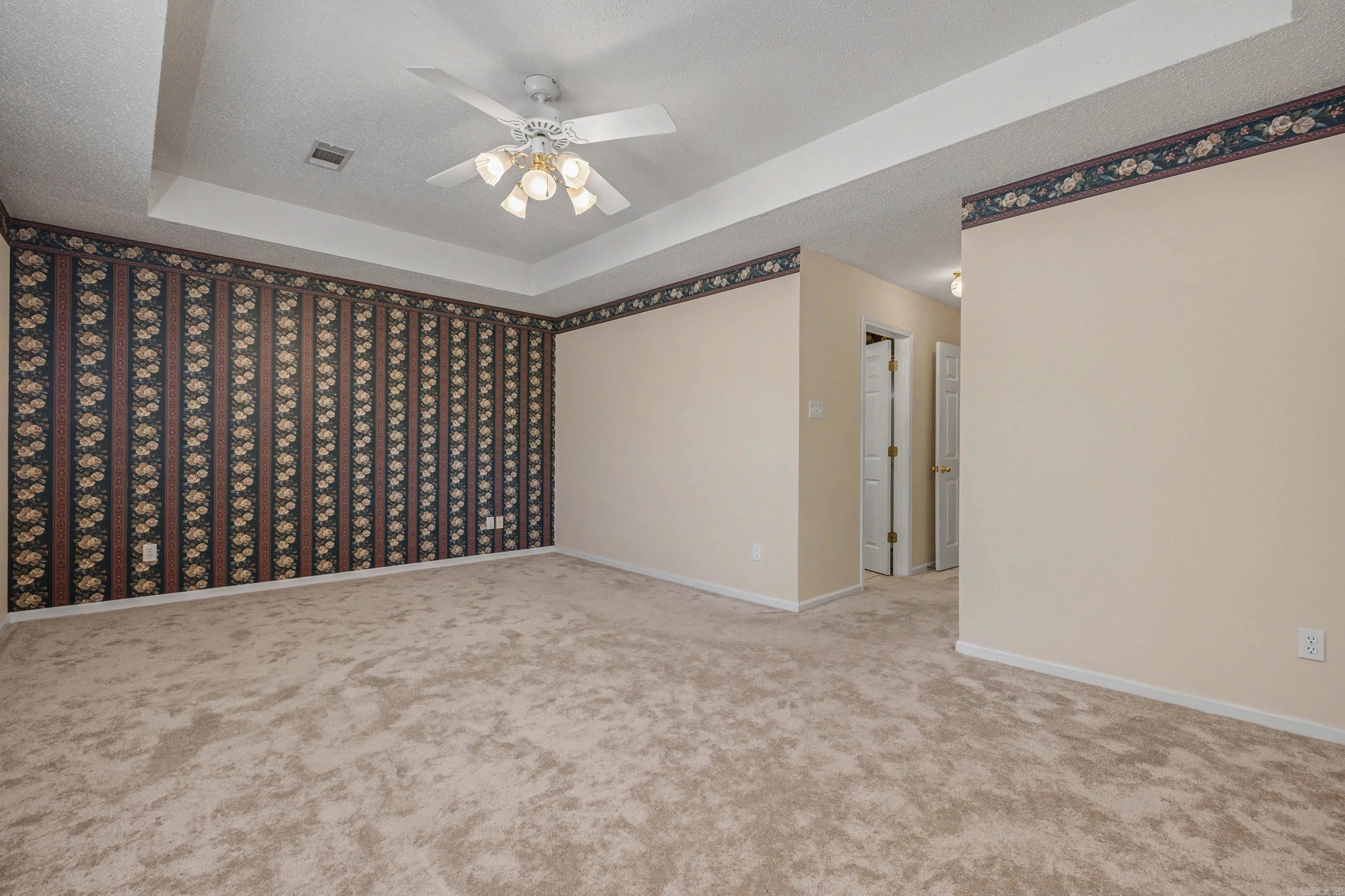 OTTER CREEK COMMUNITY - Residential