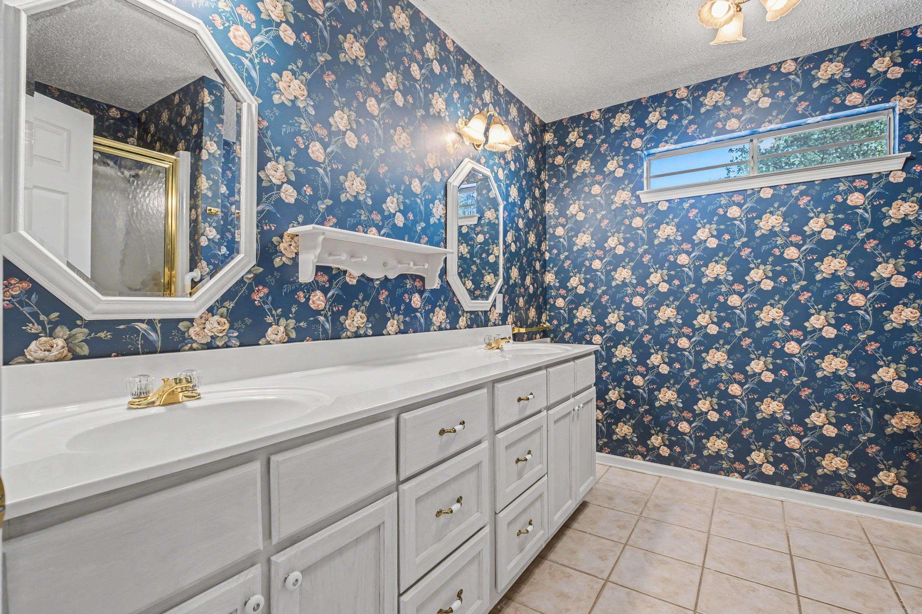 OTTER CREEK COMMUNITY - Residential