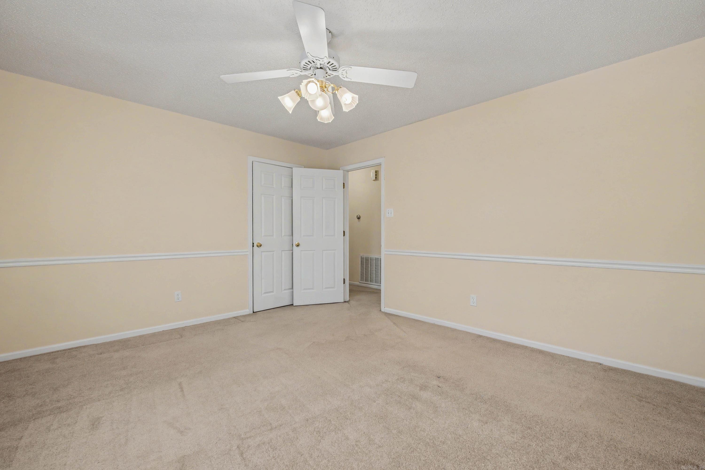 OTTER CREEK COMMUNITY - Residential