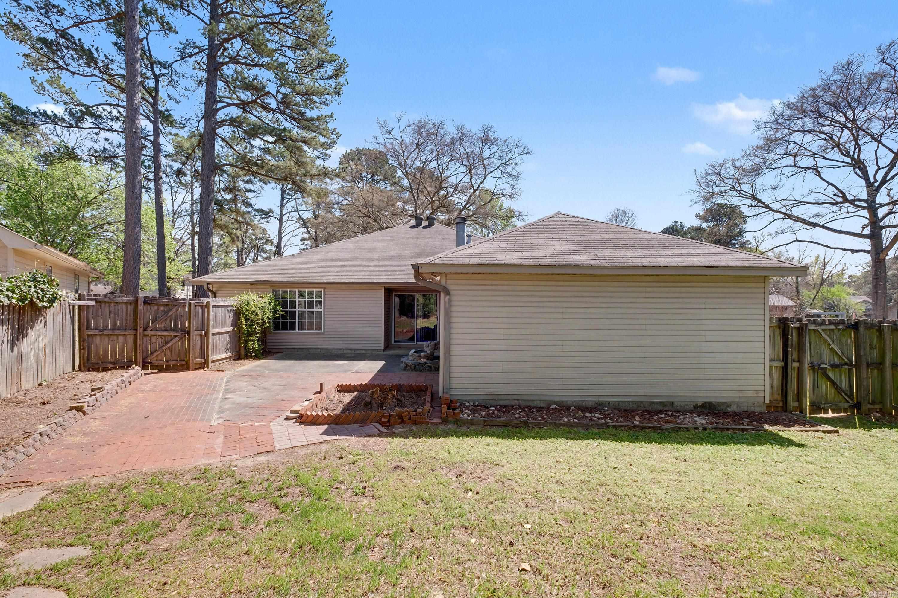 OTTER CREEK COMMUNITY - Residential