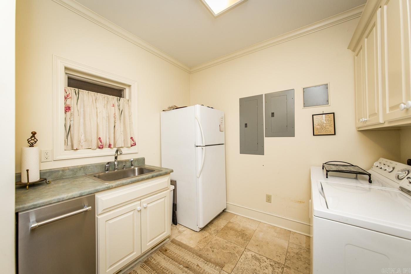 RETREAT AT GRAND ISLE - Residential