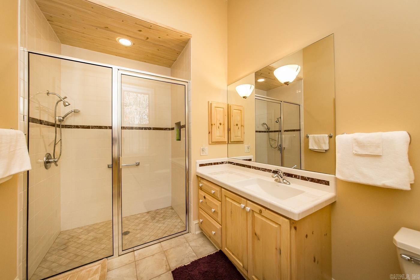 RETREAT AT GRAND ISLE - Residential