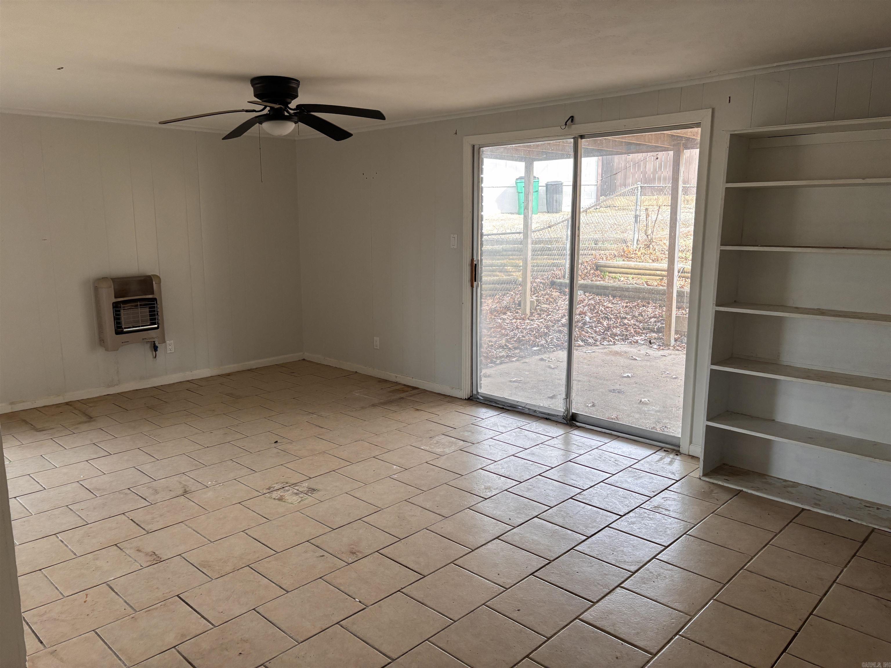 THUNDERBIRD - Residential