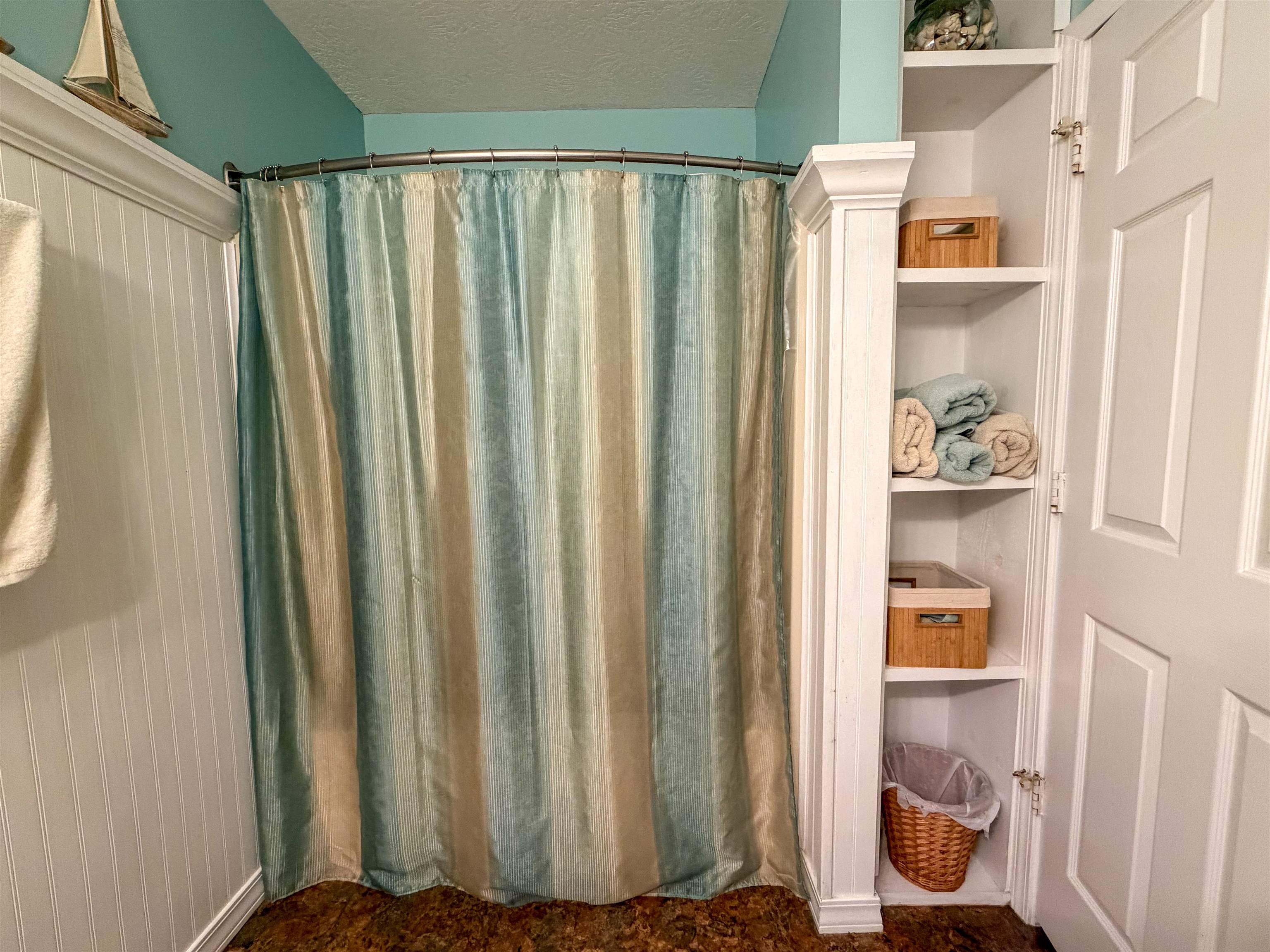 TOGWOTEE - Residential