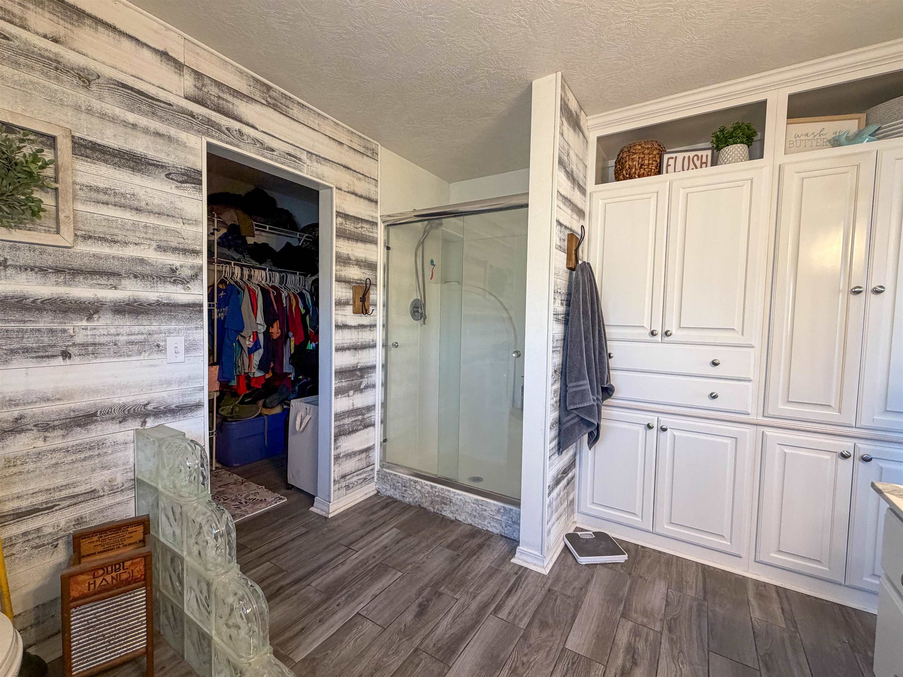 TOGWOTEE - Residential