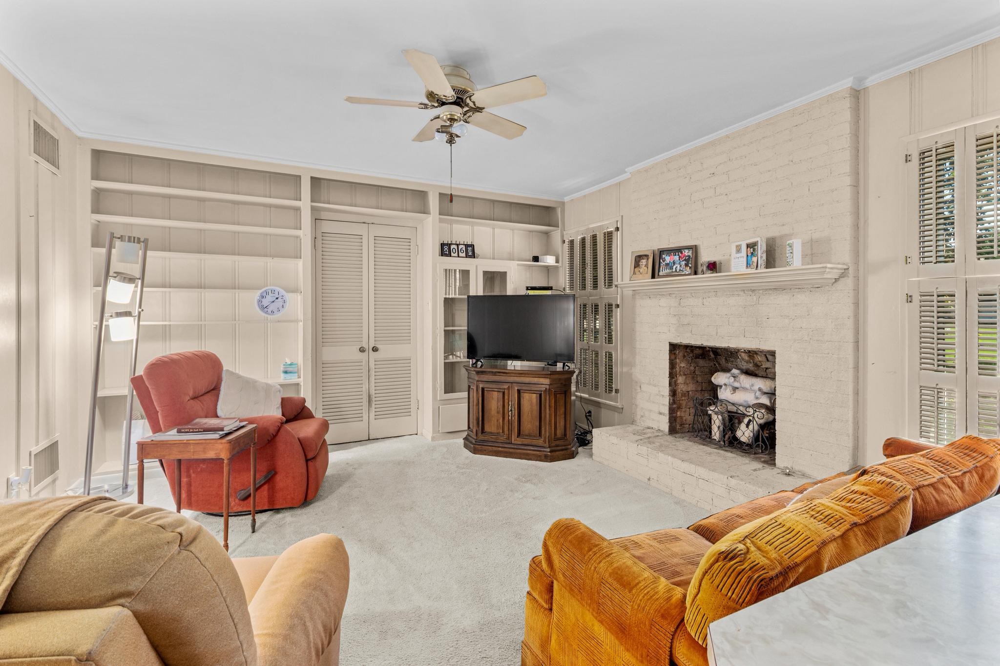 FONTAINES - Residential