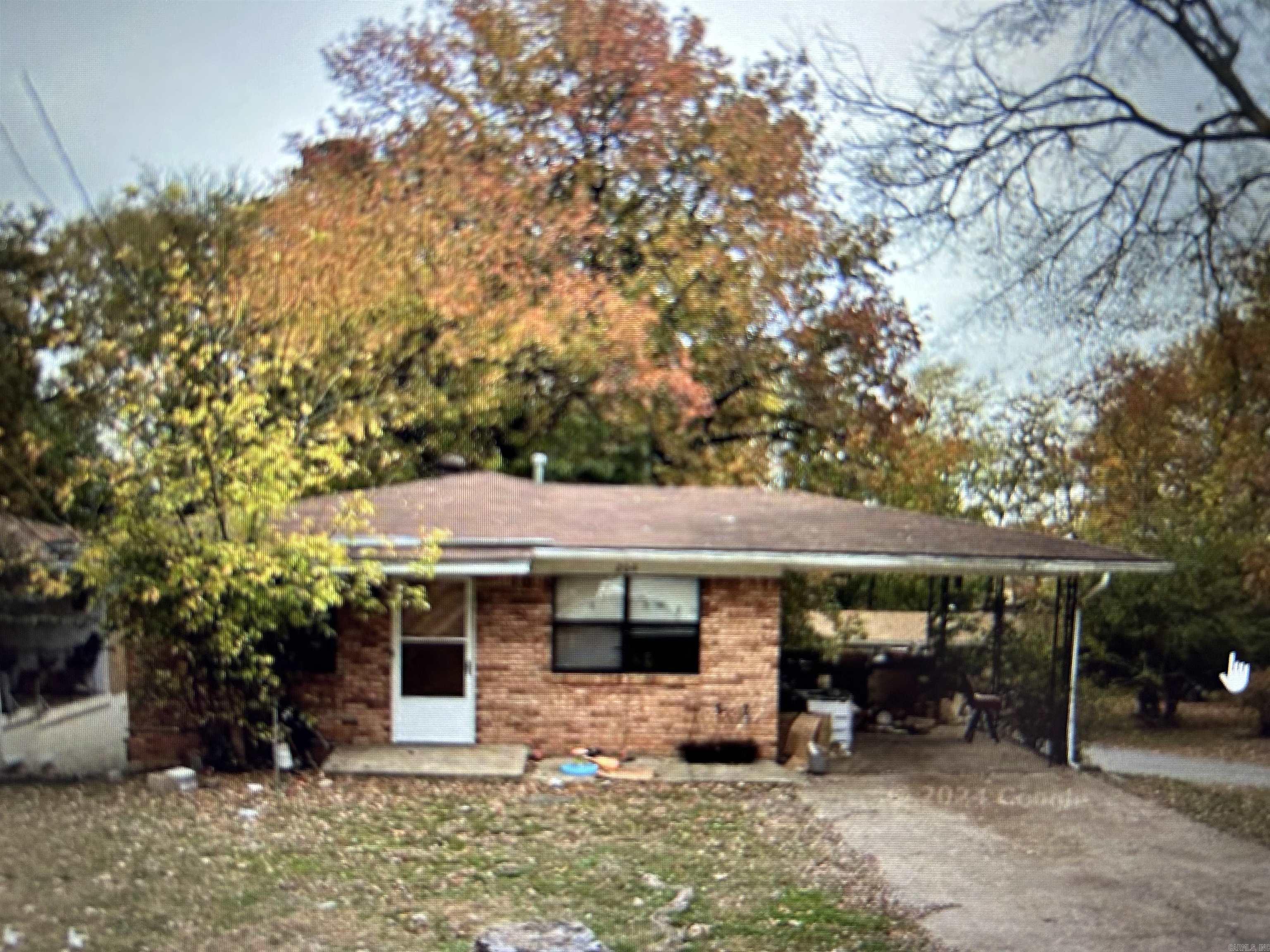 Investors take notice! TWO homes on one property. One is currently rented to a long term tenant, the other is currently vacant.  Both are brick homes. 204 Mason is 4 Bedroom 2 Bath 1664 sqft home, and 202 1/2 is a 2 Bedroom 1 Bath 638 sqft home. Sold AS IS, never occupied.