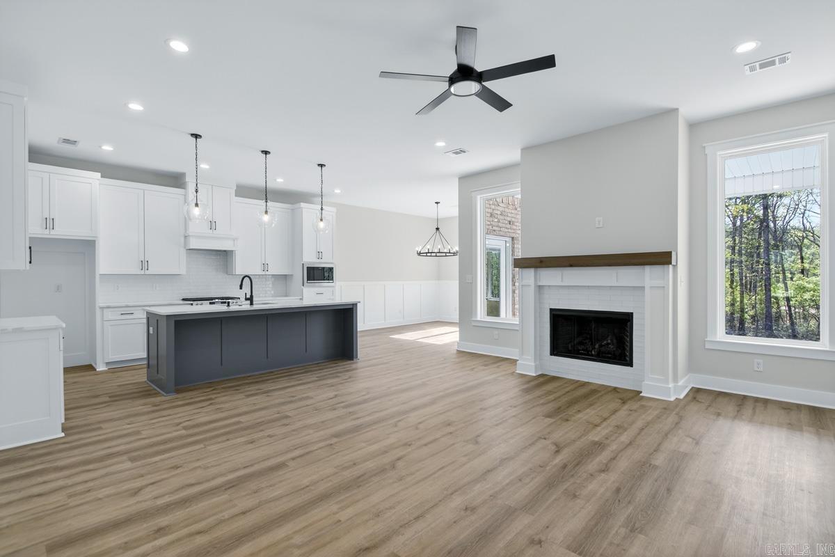 MILLERS GLENN - Residential