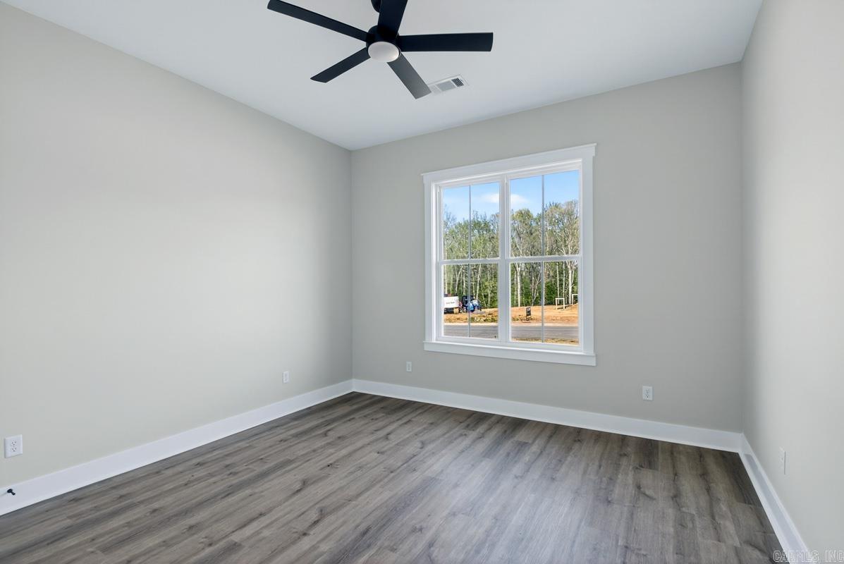 MILLERS GLENN - Residential