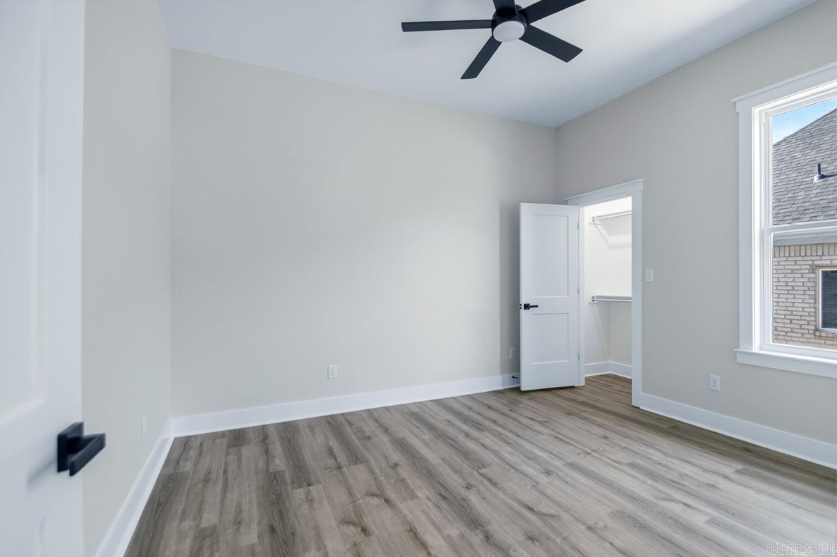 MILLERS GLENN - Residential