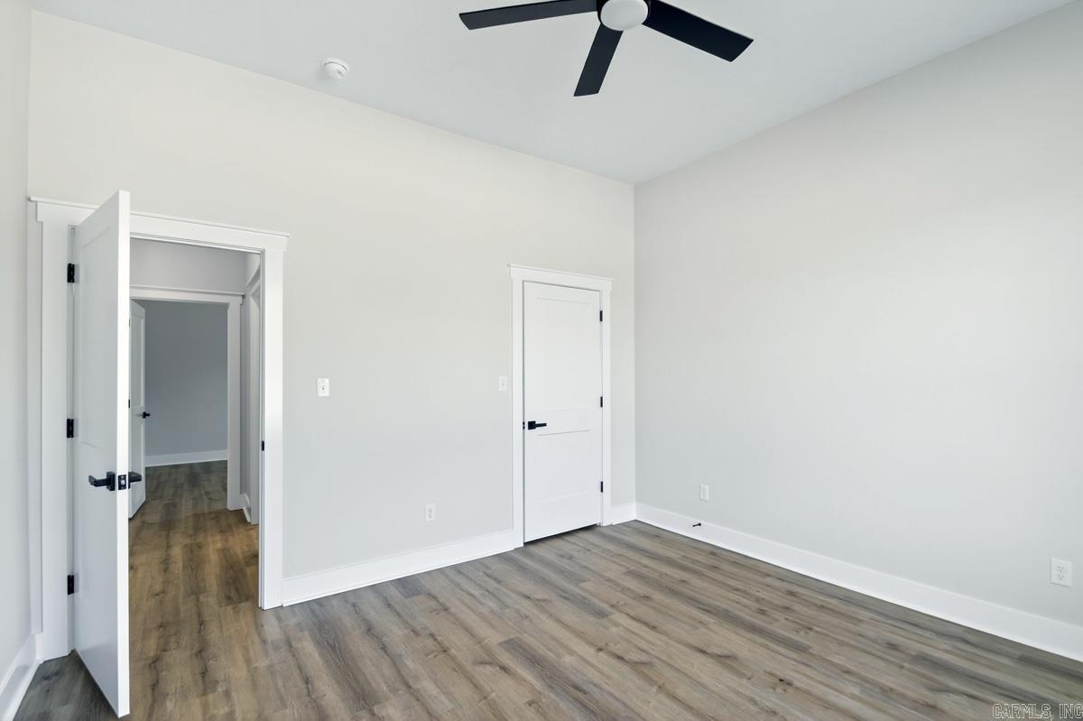 MILLERS GLENN - Residential