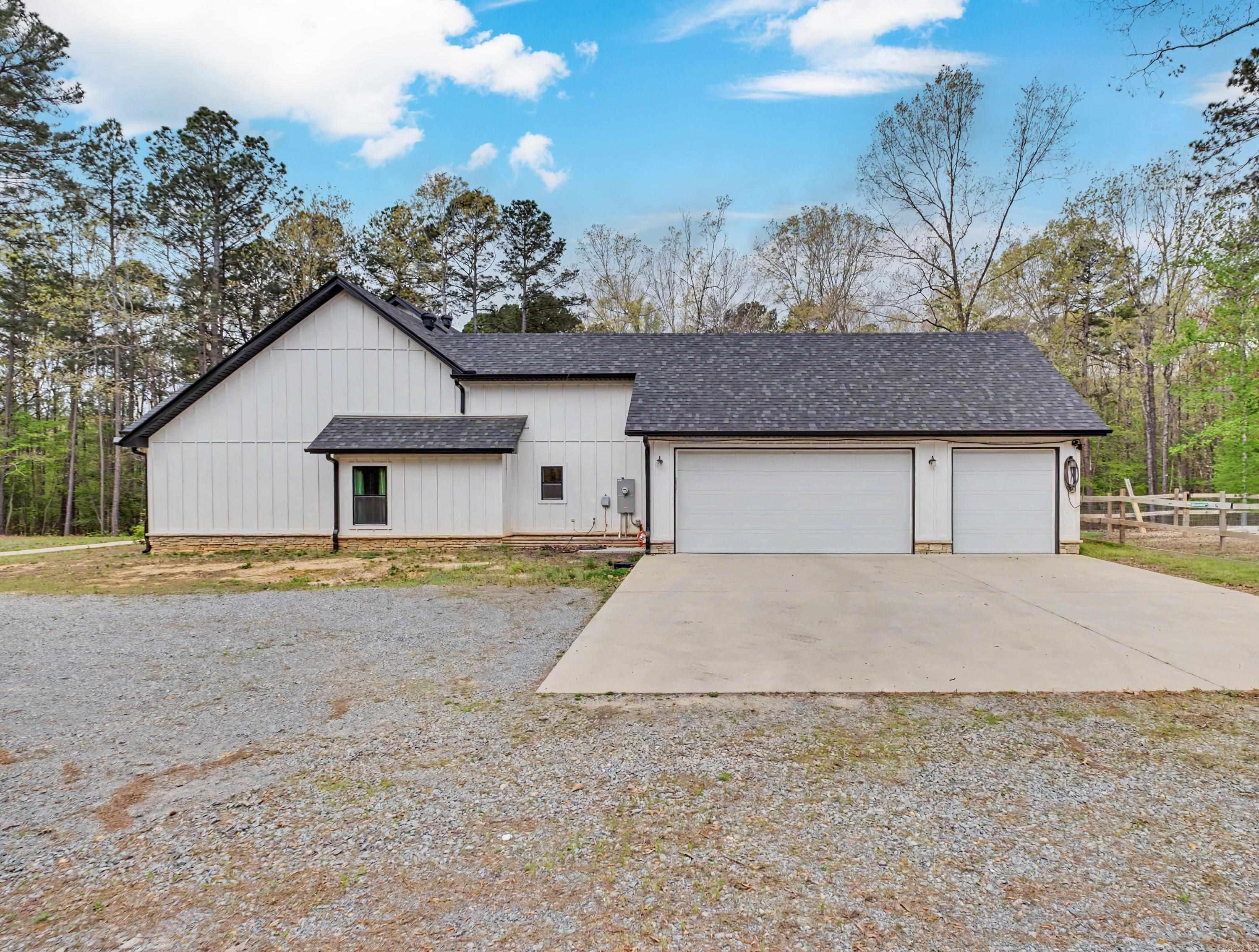 Metes & Bounds - Residential