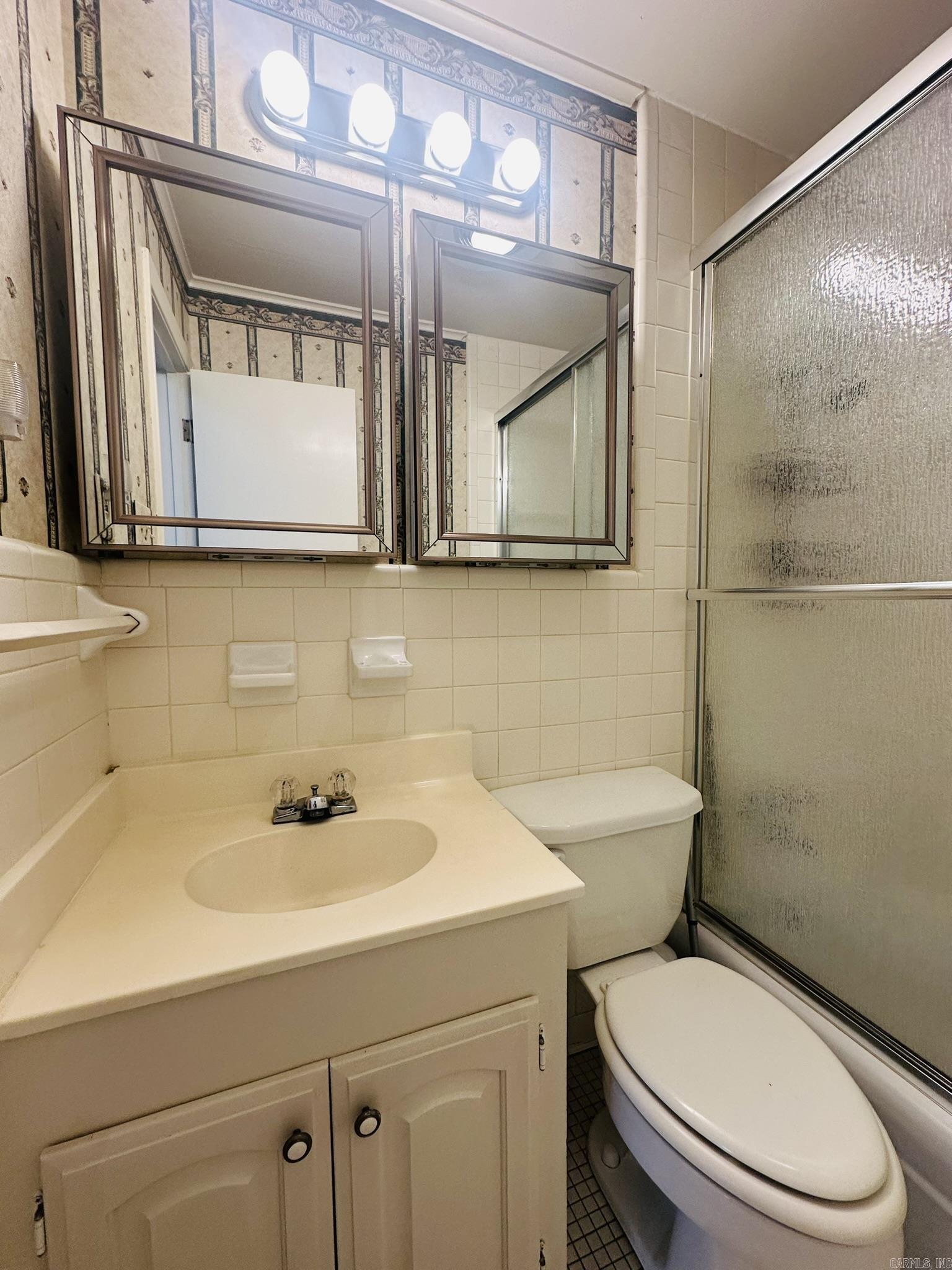 NORMAN ACRES - Residential