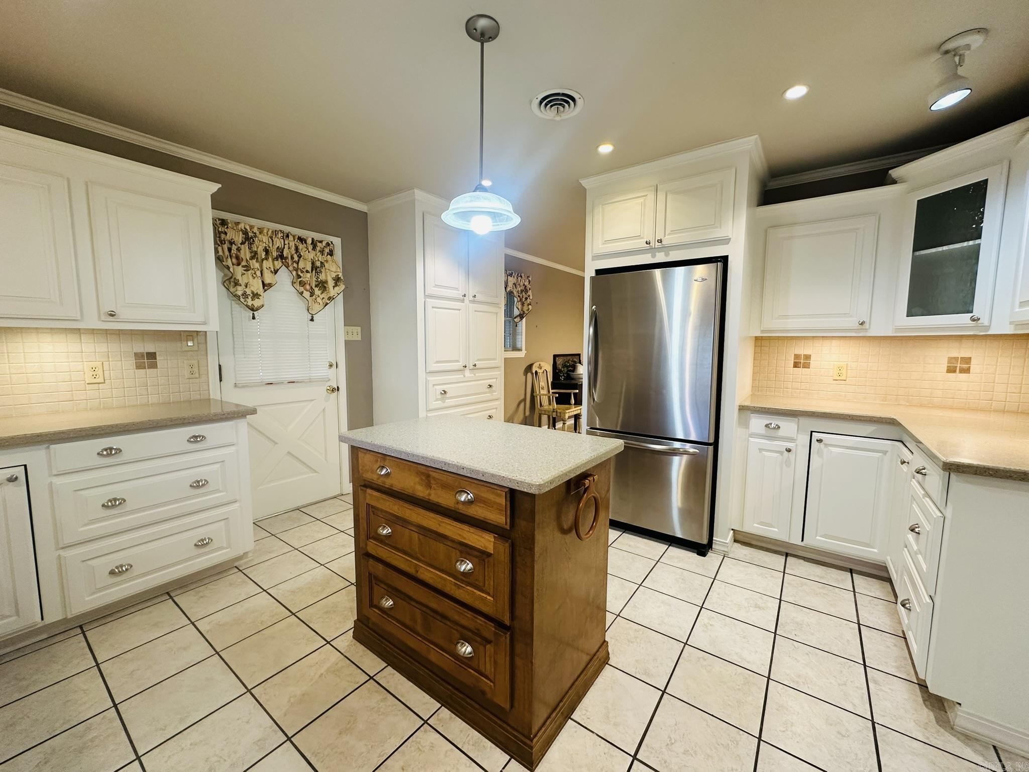 NORMAN ACRES - Residential