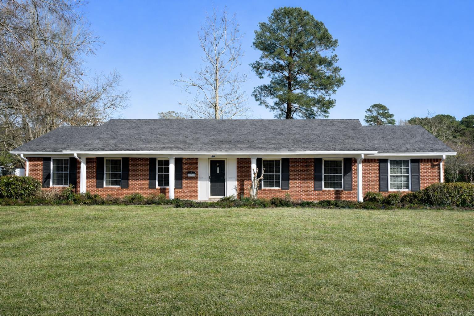 NORMAN ACRES - Residential