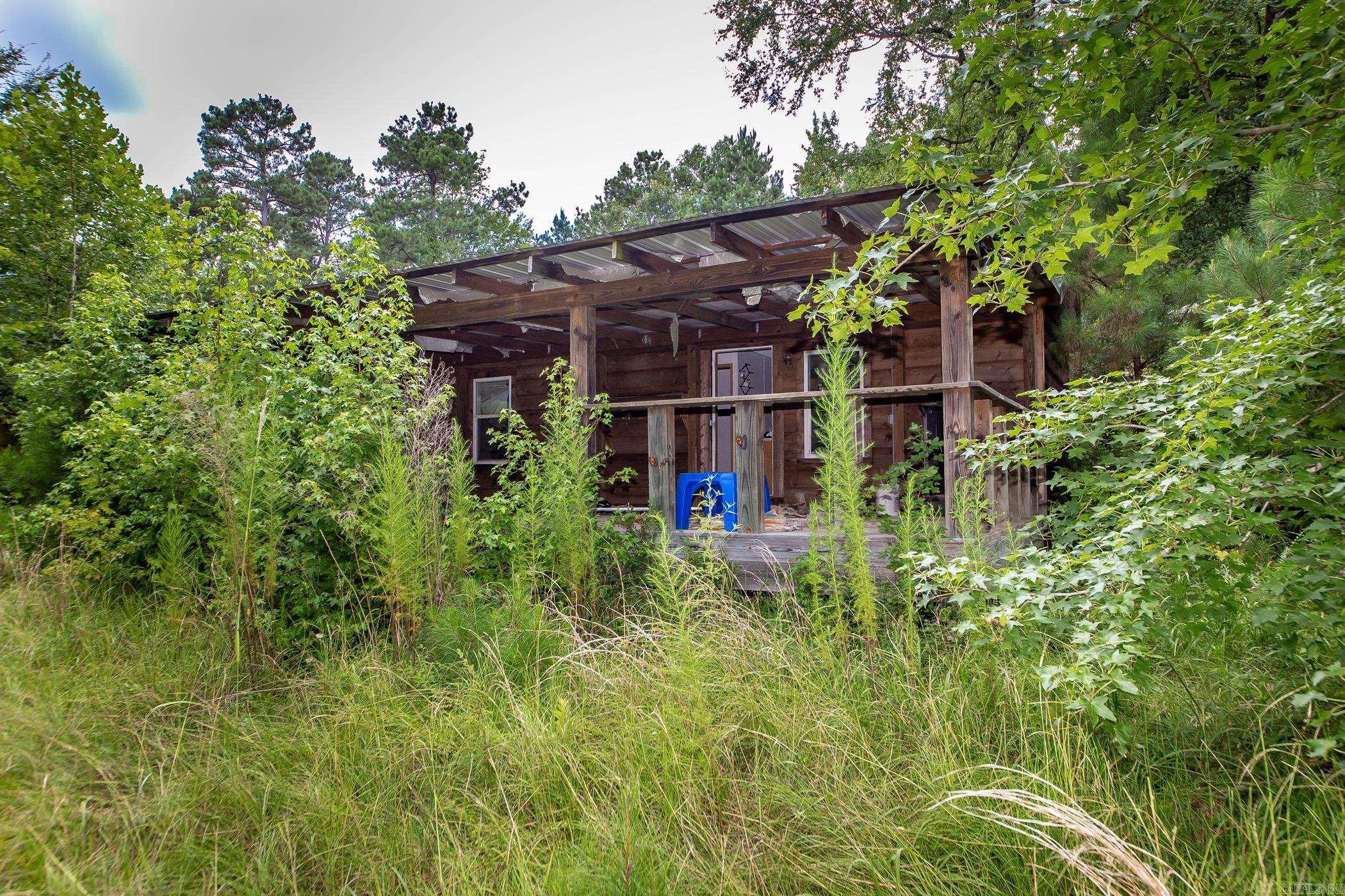 Metes & Bounds - Land