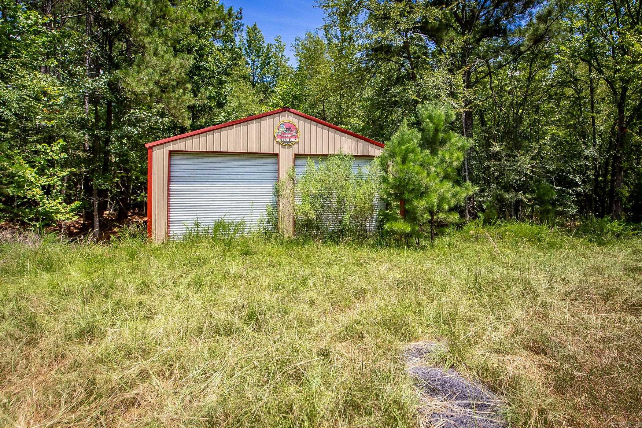 Metes & Bounds - Land