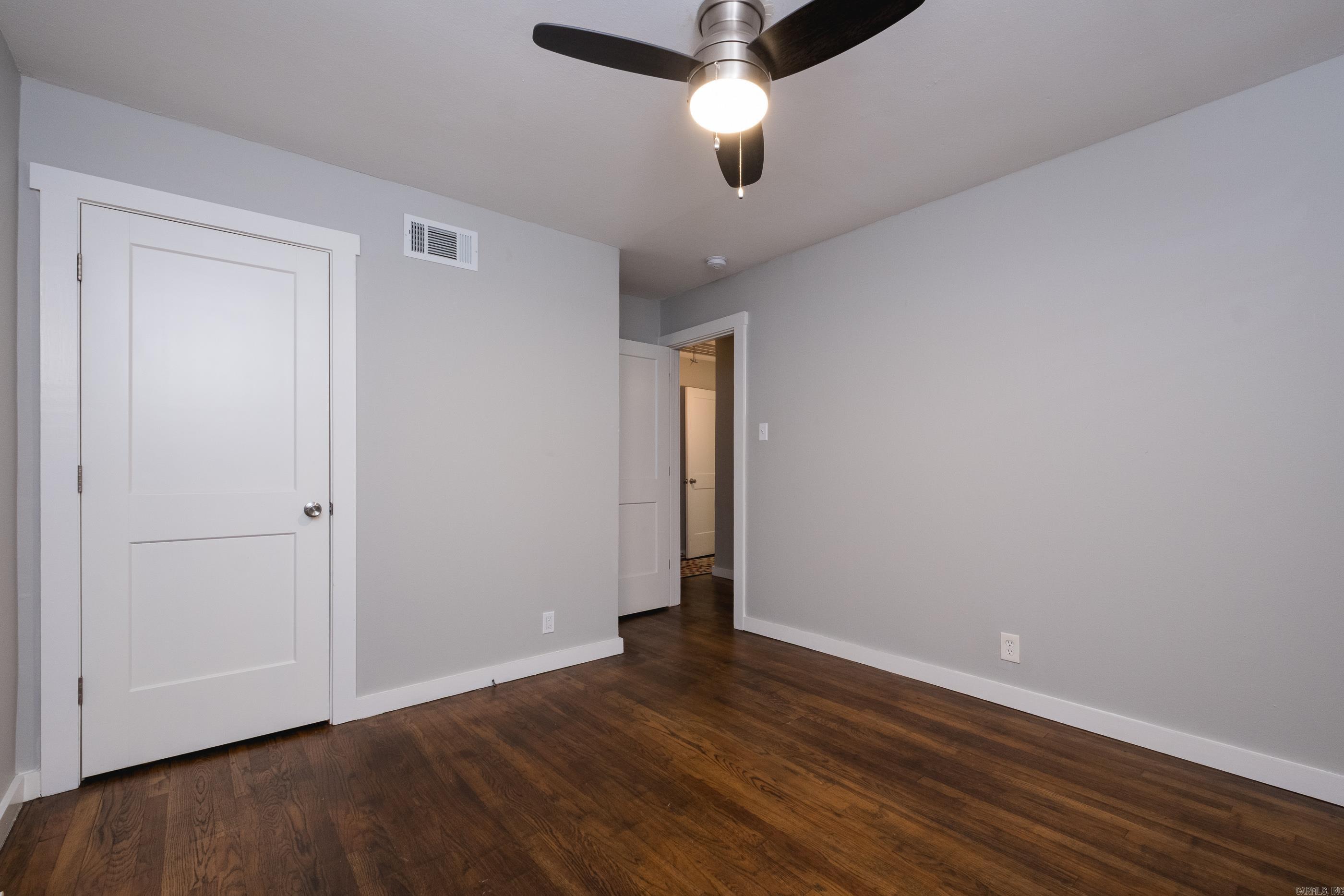 KINGWOOD PLACE - Residential