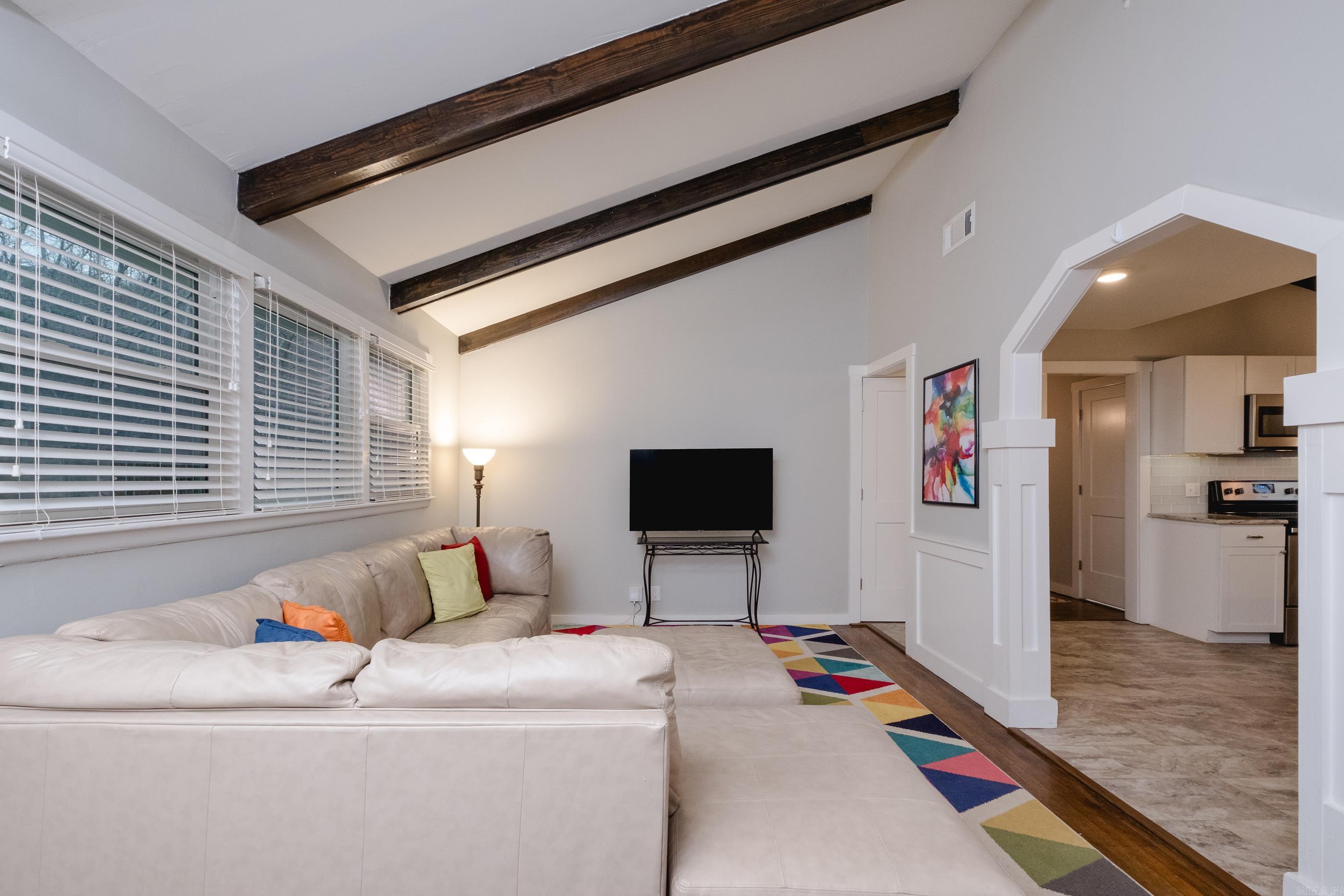 KINGWOOD PLACE - Residential