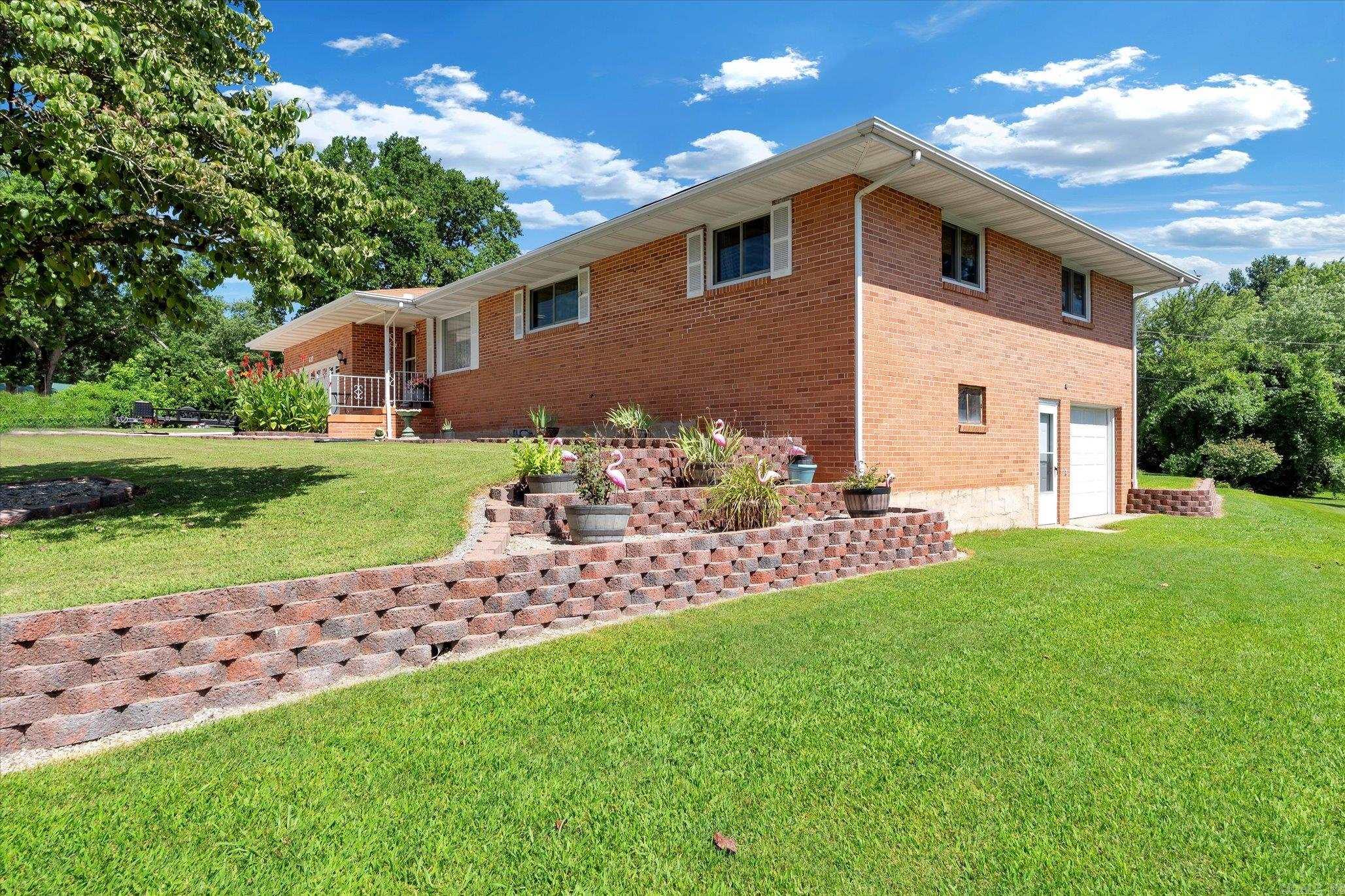 Broadmoor - Residential