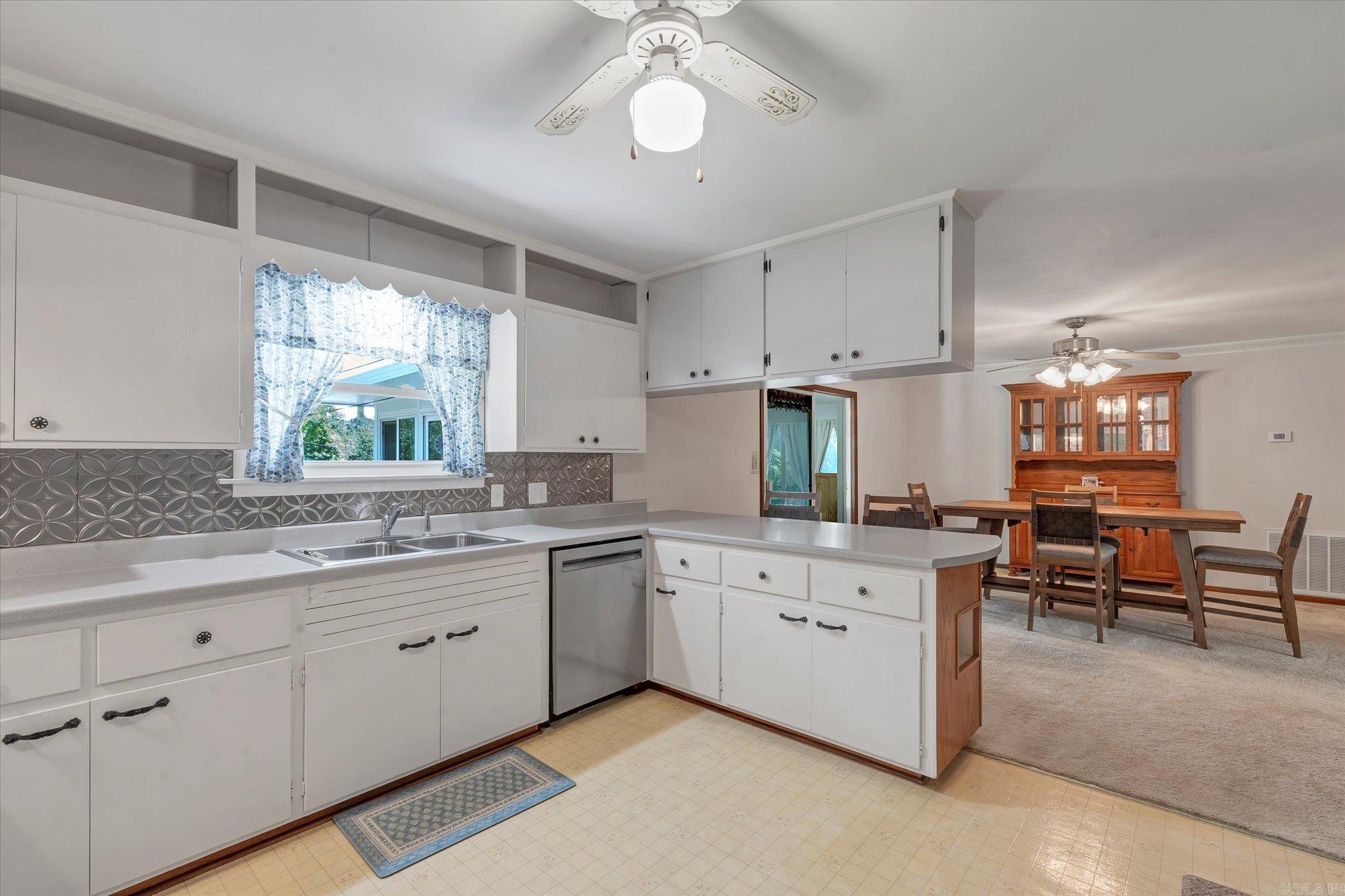 Broadmoor - Residential