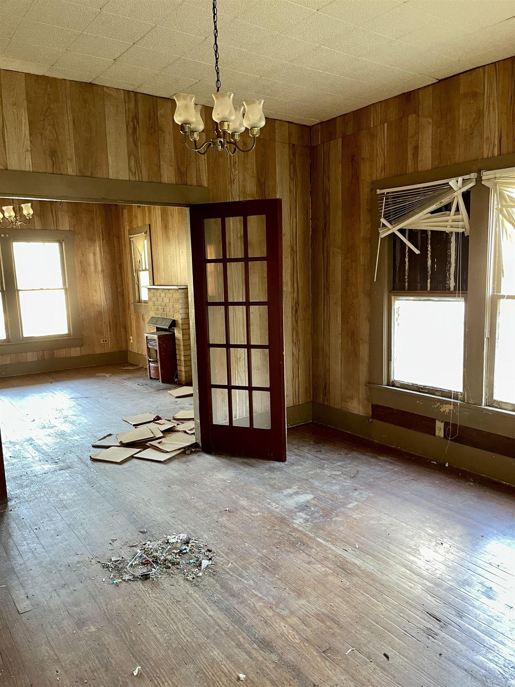 CAMDEN CITY METES & BOUNDS - Residential