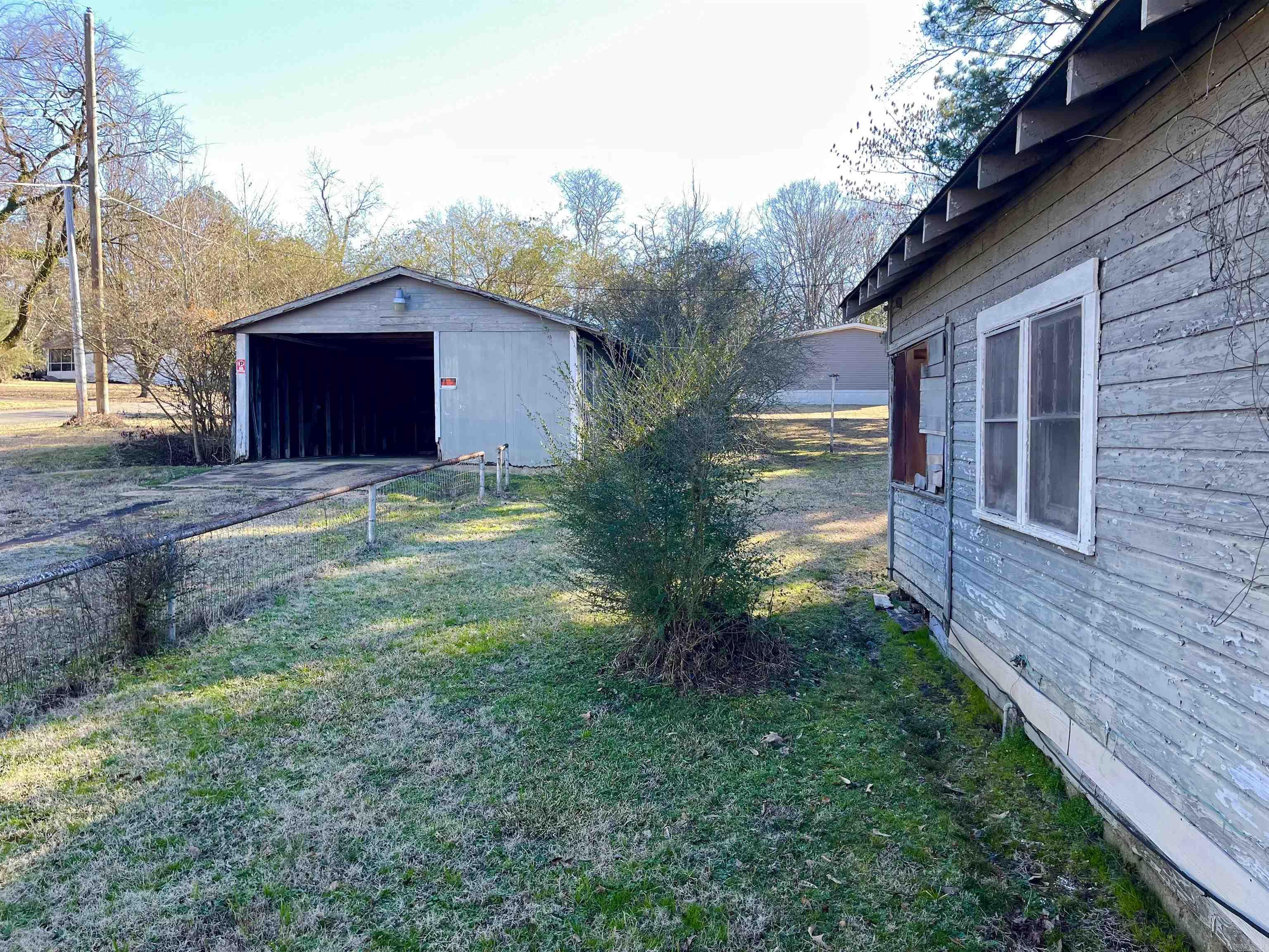 CAMDEN CITY METES & BOUNDS - Residential